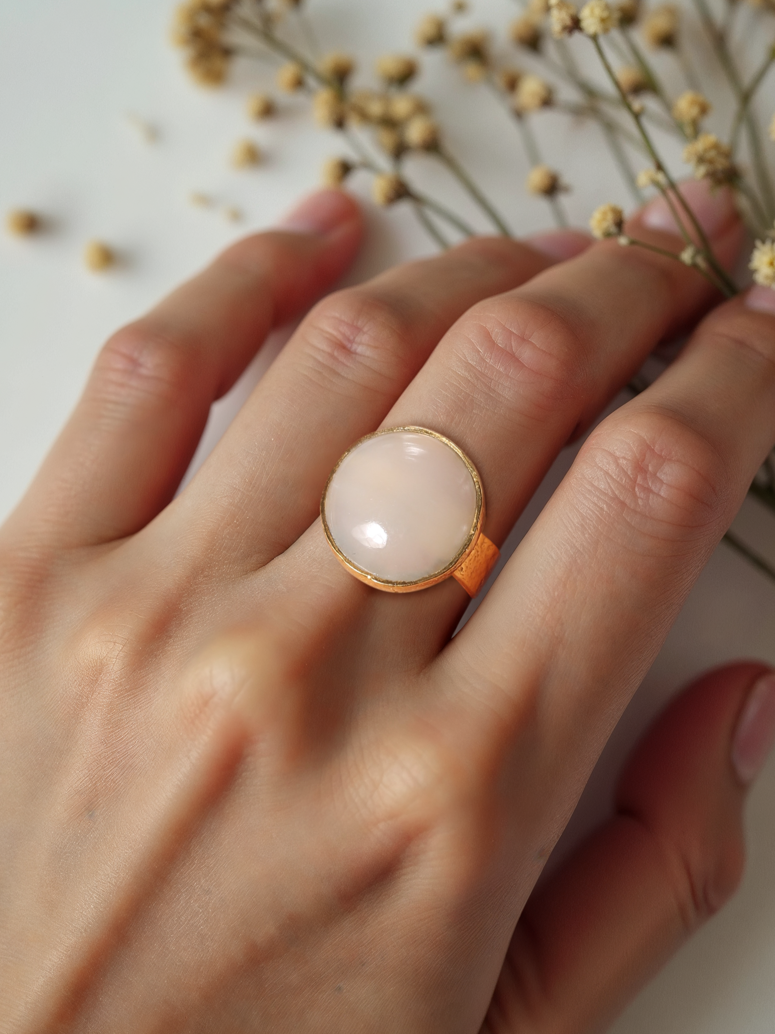 saani - White Moonstone Saturn Ring