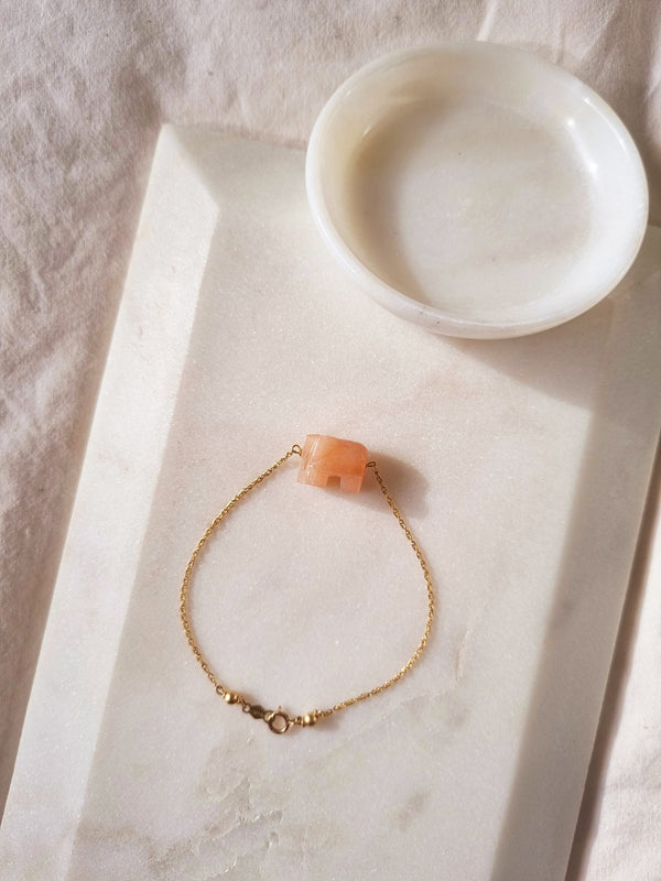haati - Peach Moonstone Bracelet