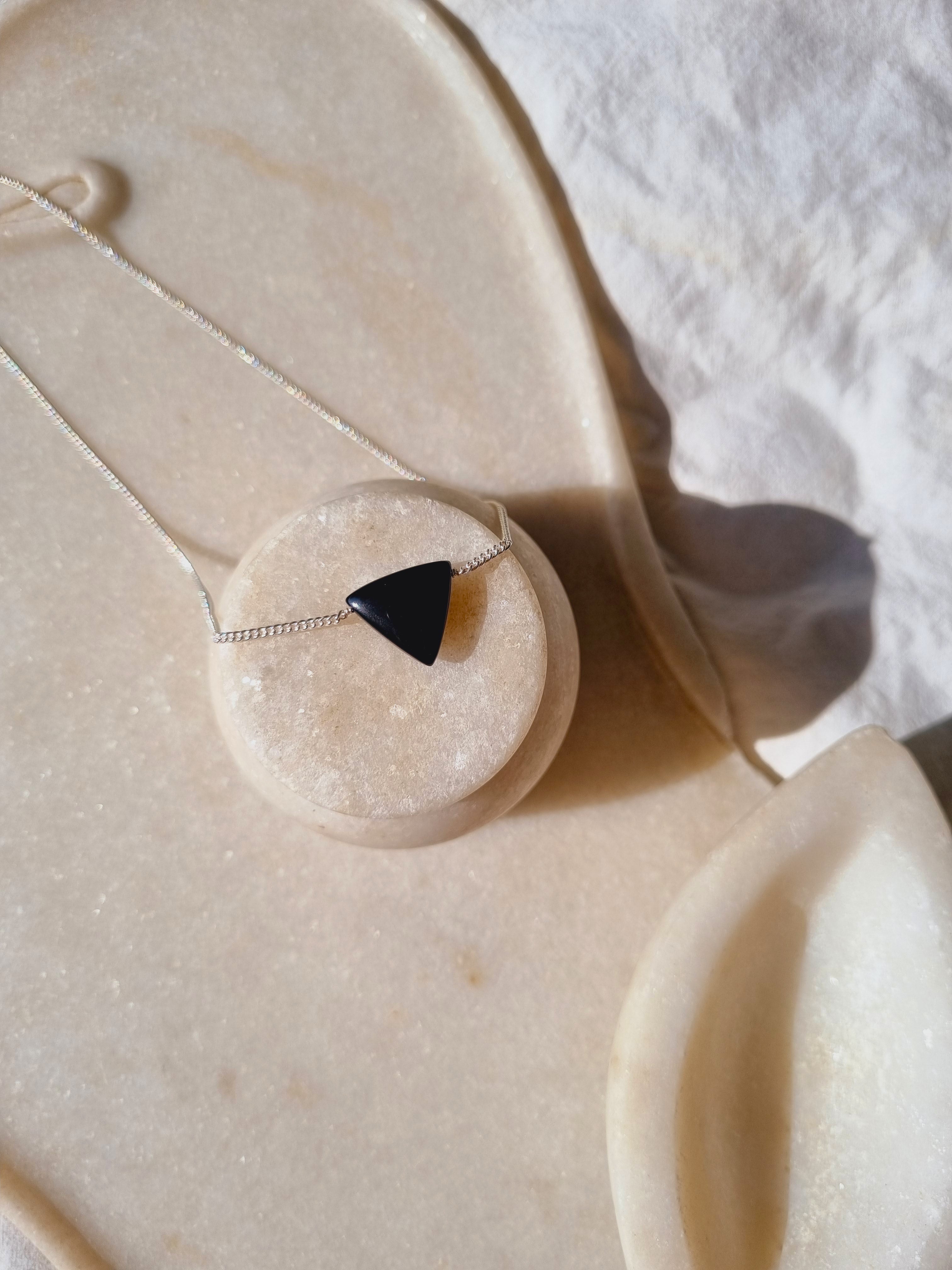 anya - Black Onyx Men's Tikona Pendant
