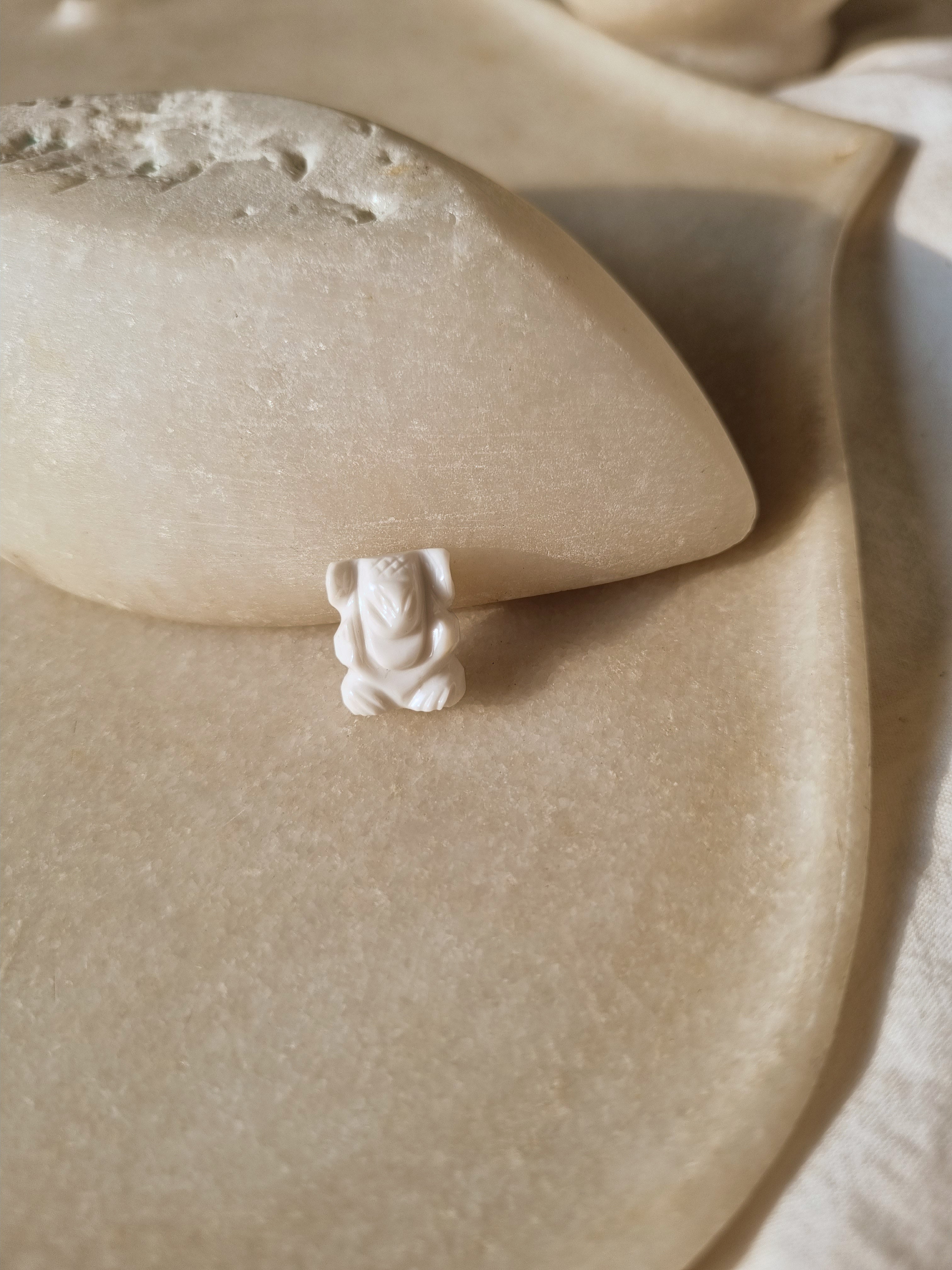 Ganesha Idol Howlite