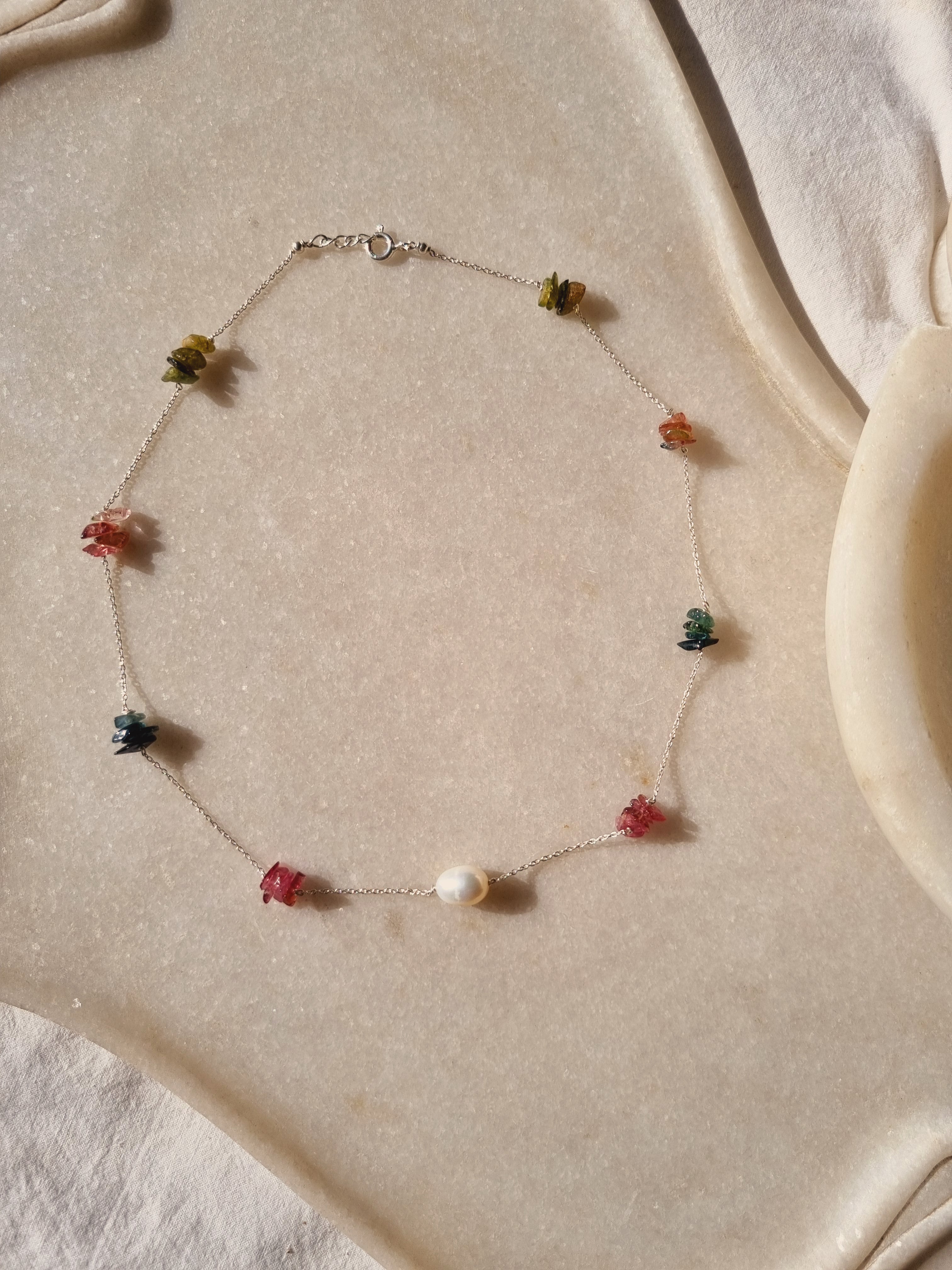 iyet - Tourmaline uncut Pearl choker