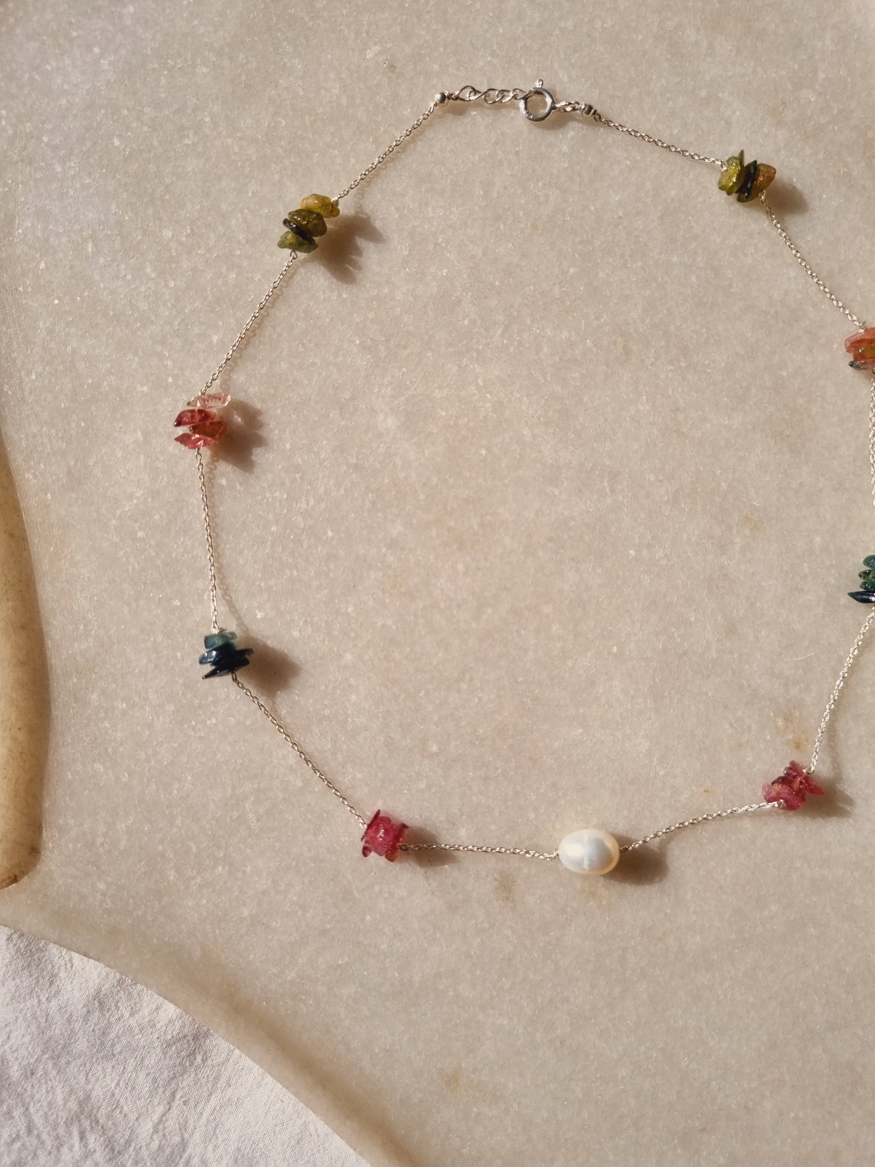 iyet - Tourmaline uncut Pearl choker