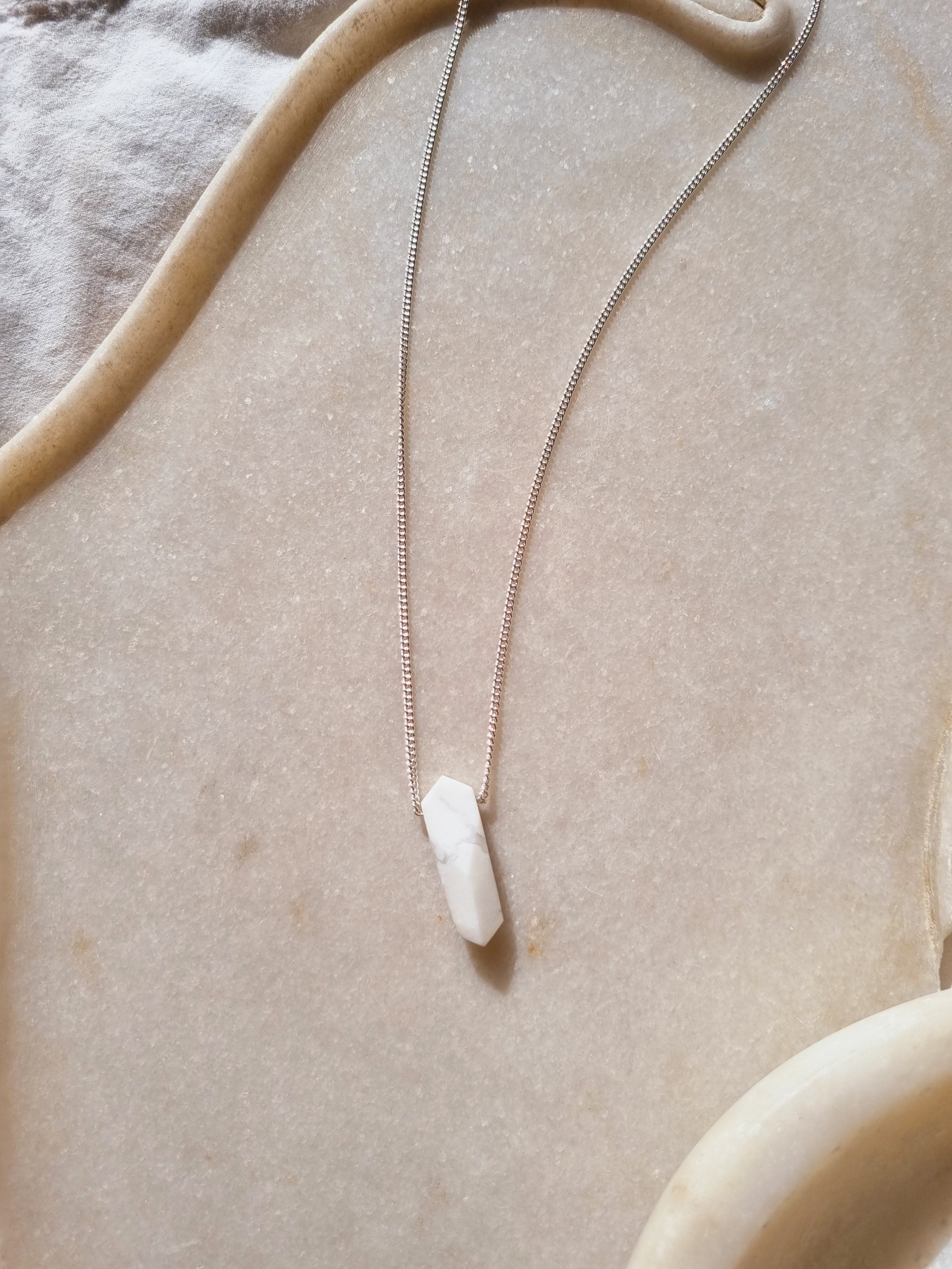 vaktra - Howlite Men's Bullet Pendant