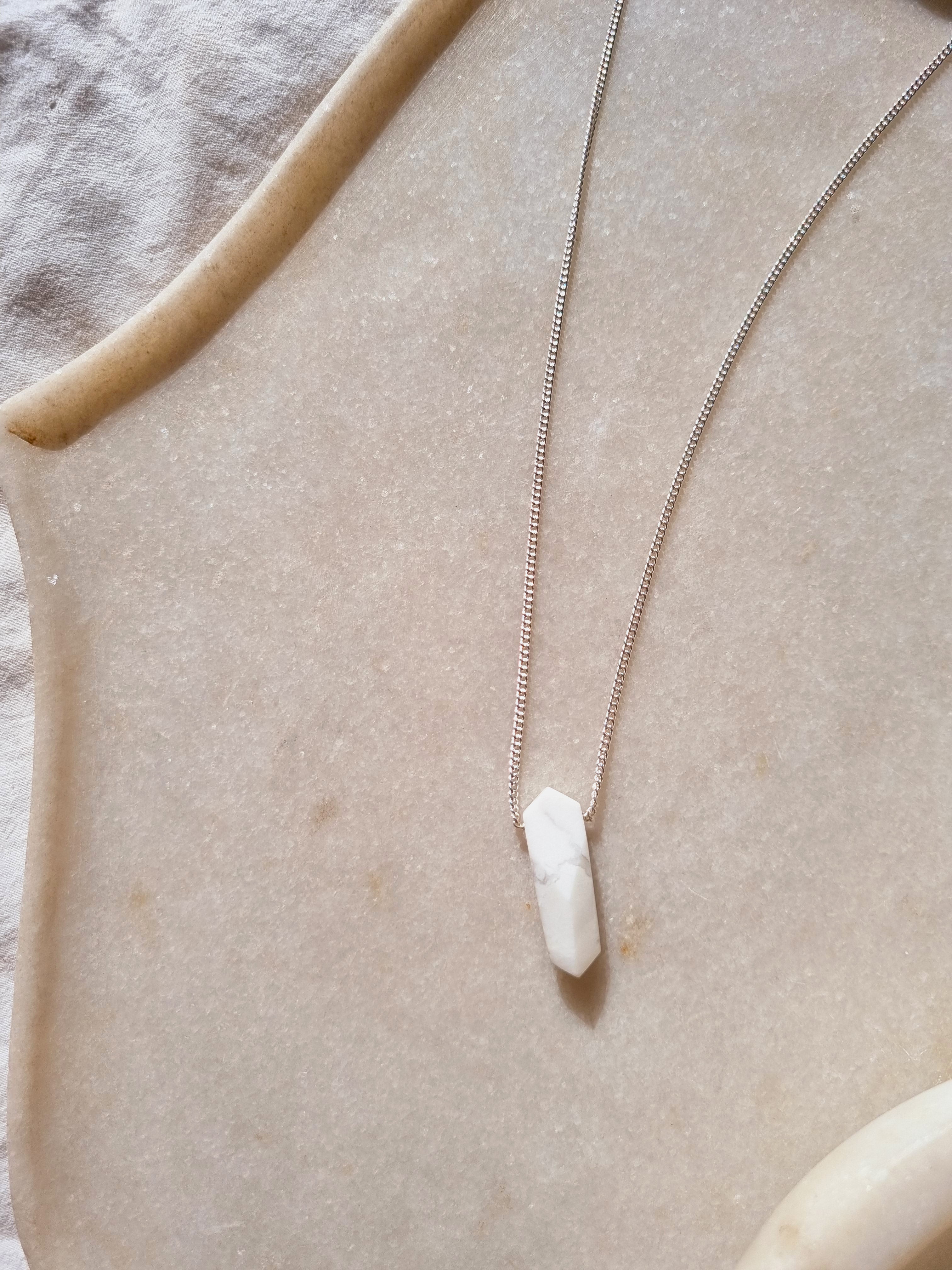 vaktra - Howlite Men's Bullet Pendant