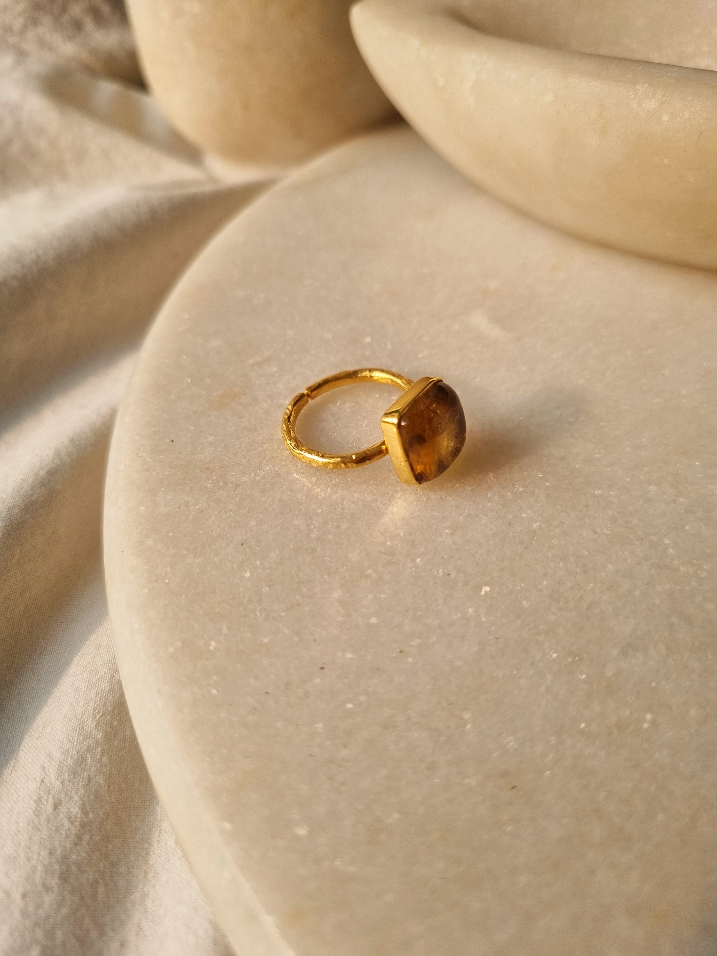 vasa - Citrine Helix Ring