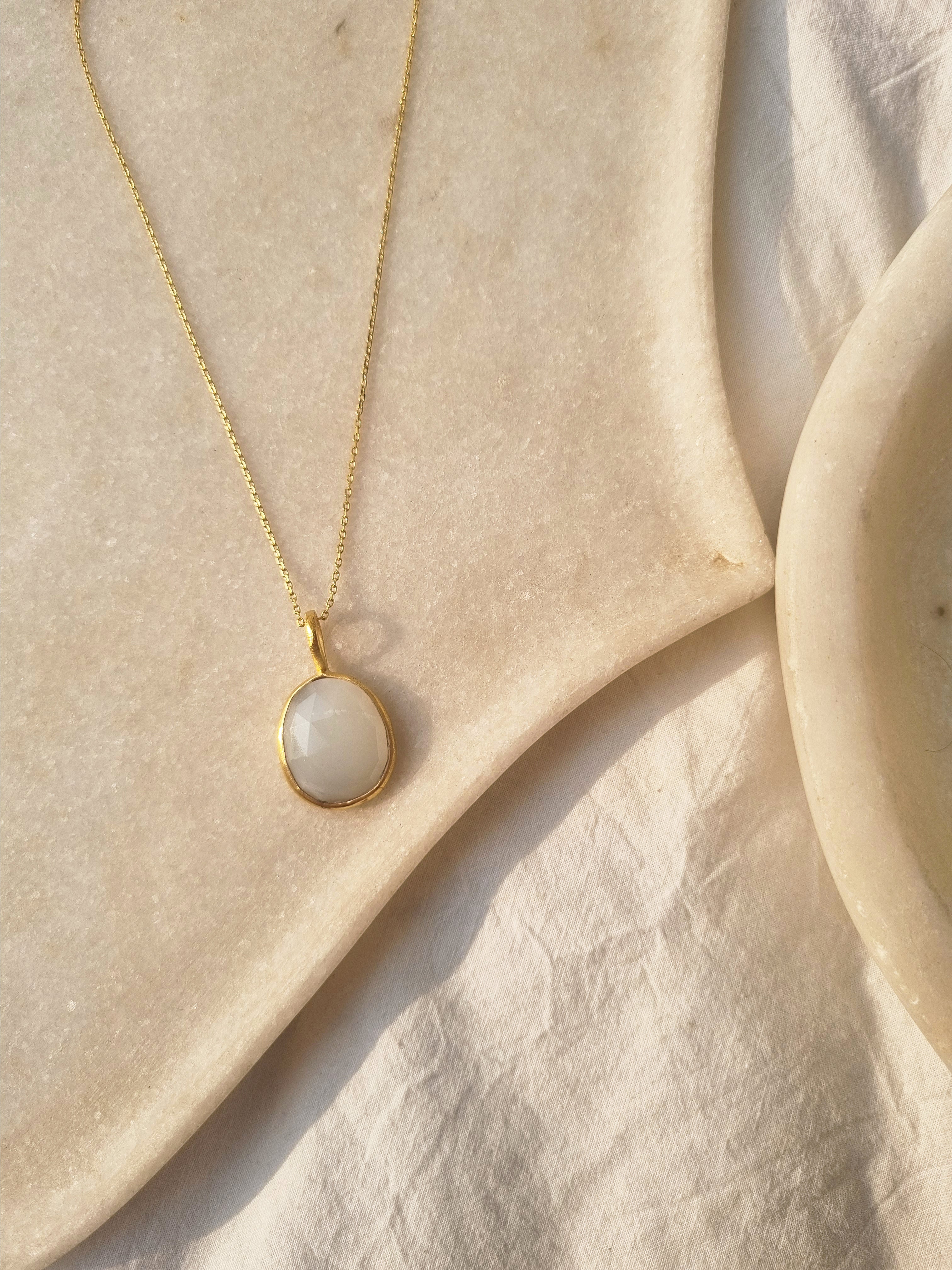 abhya - White Moonstone Soul Pendant