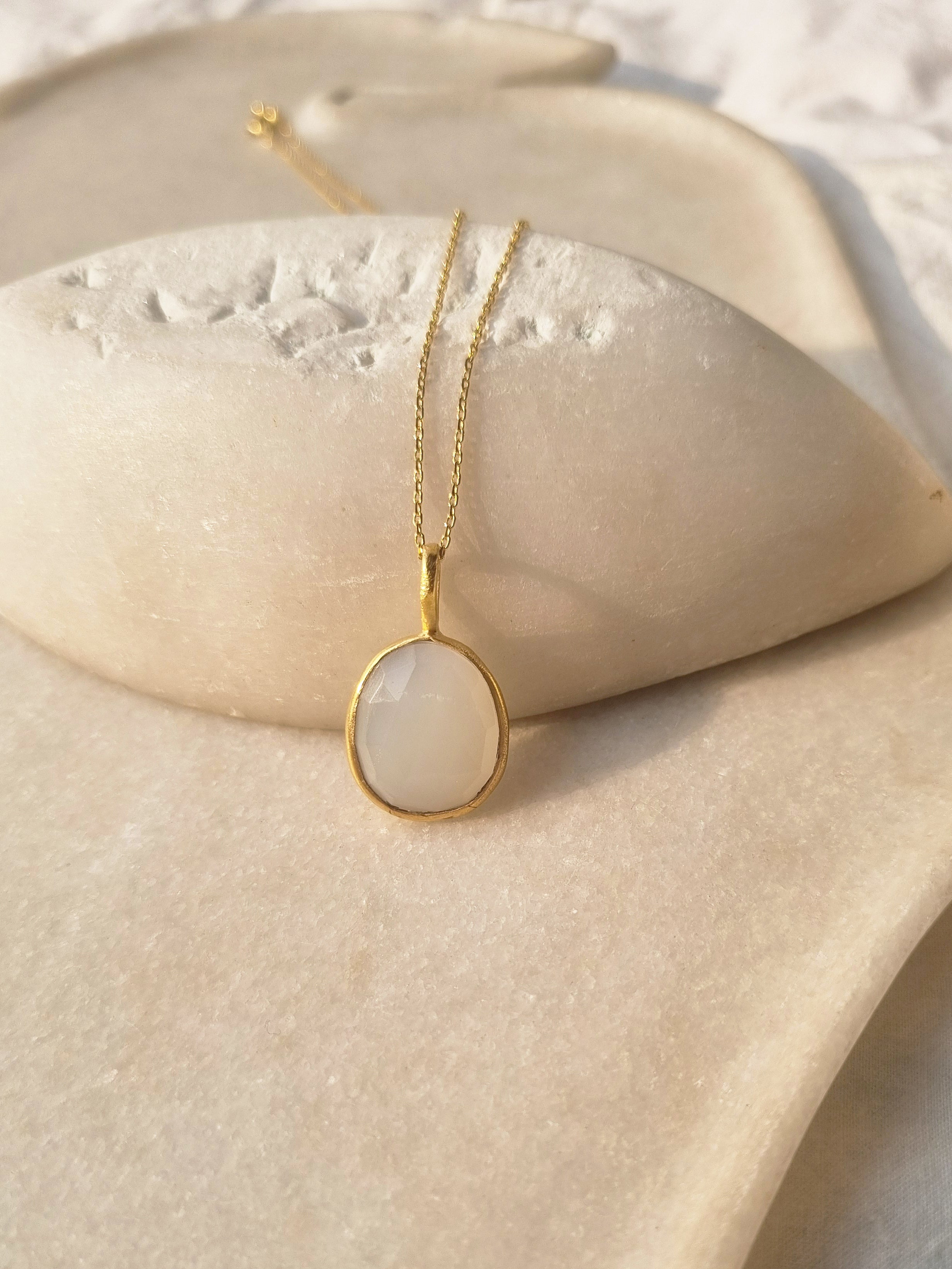 abhya - White Moonstone Soul Pendant