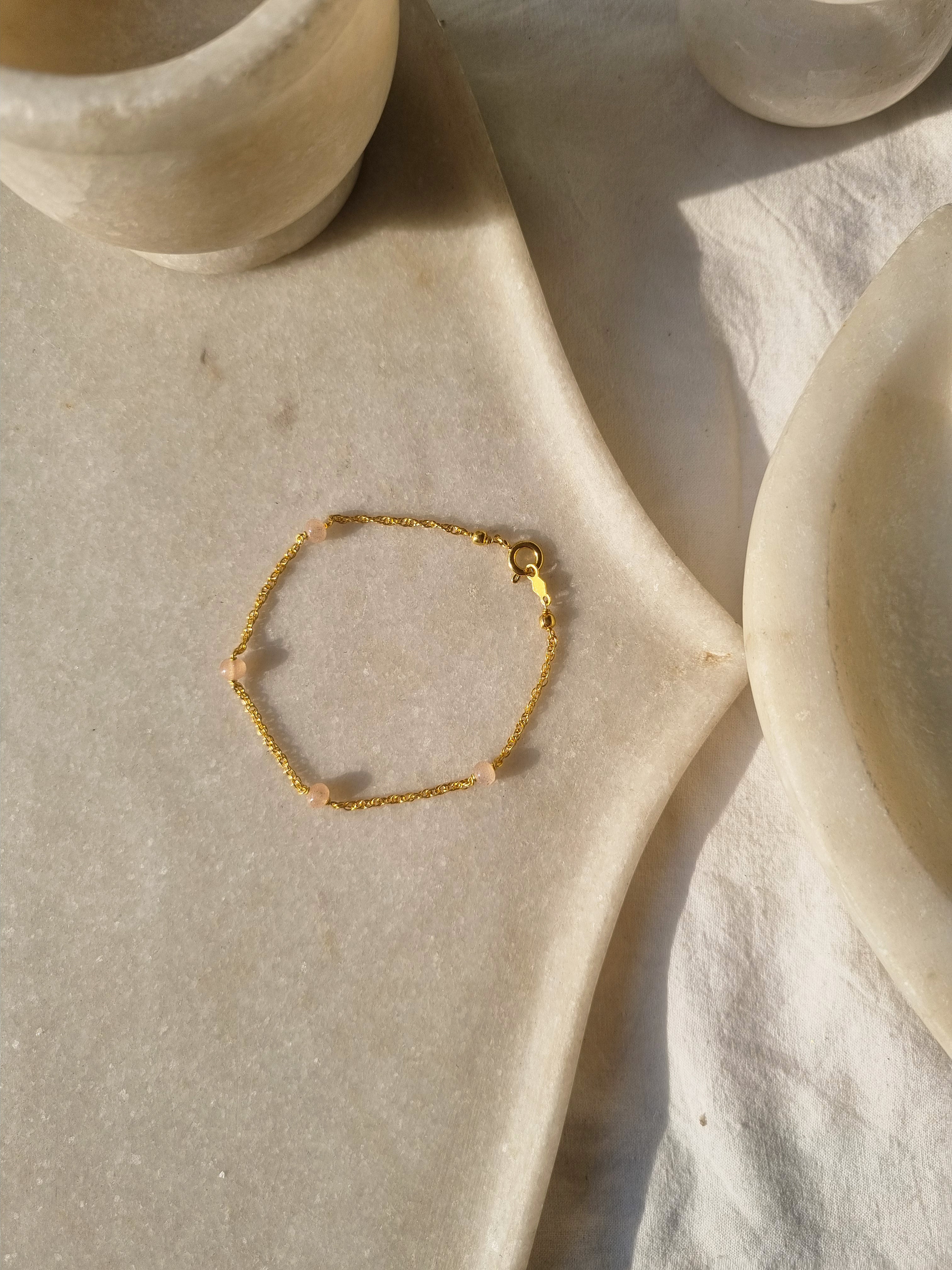 udhya - Peach Moonstone Baati Bracelet
