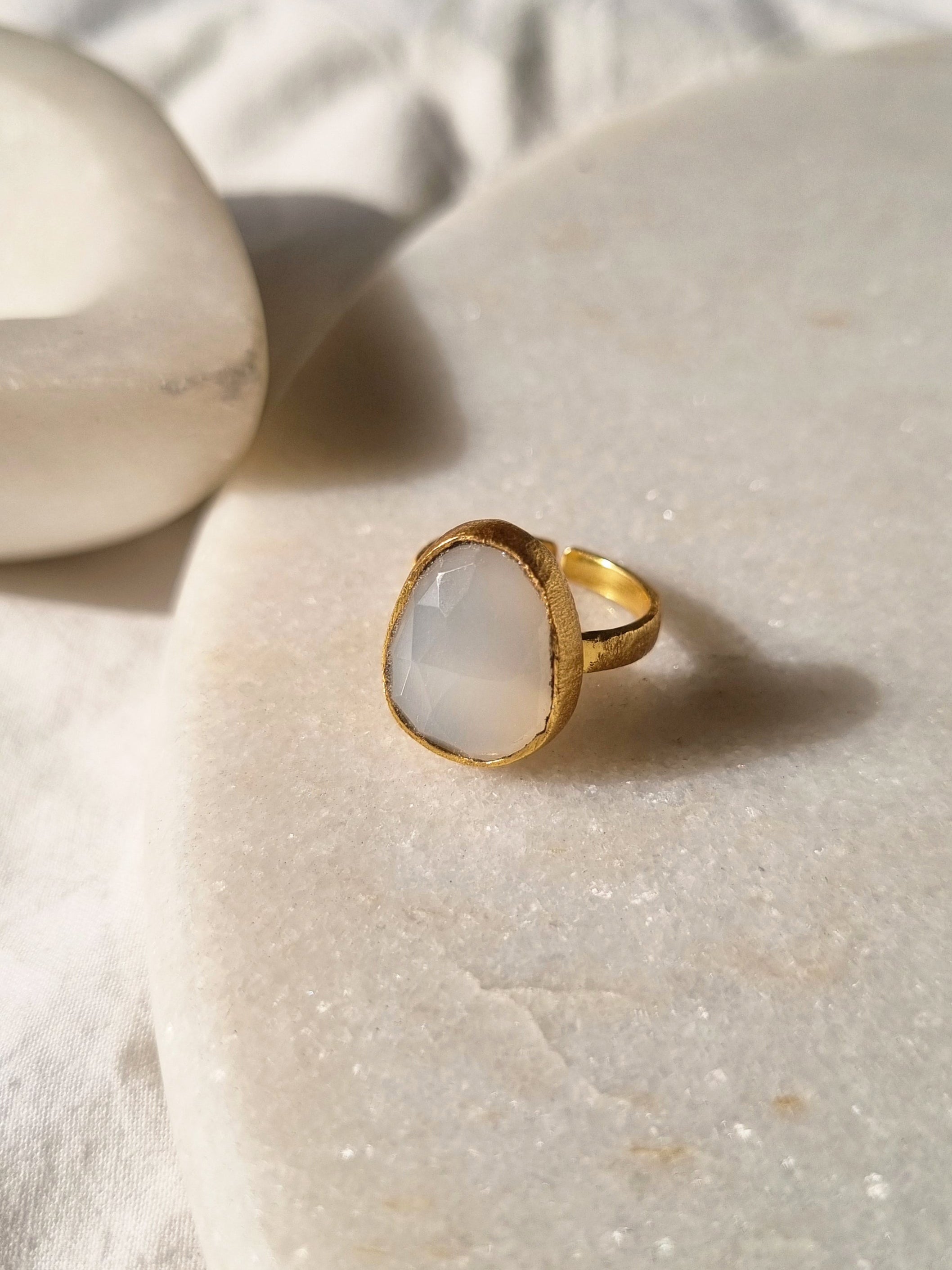 mars - White Moonstone Soul Ring