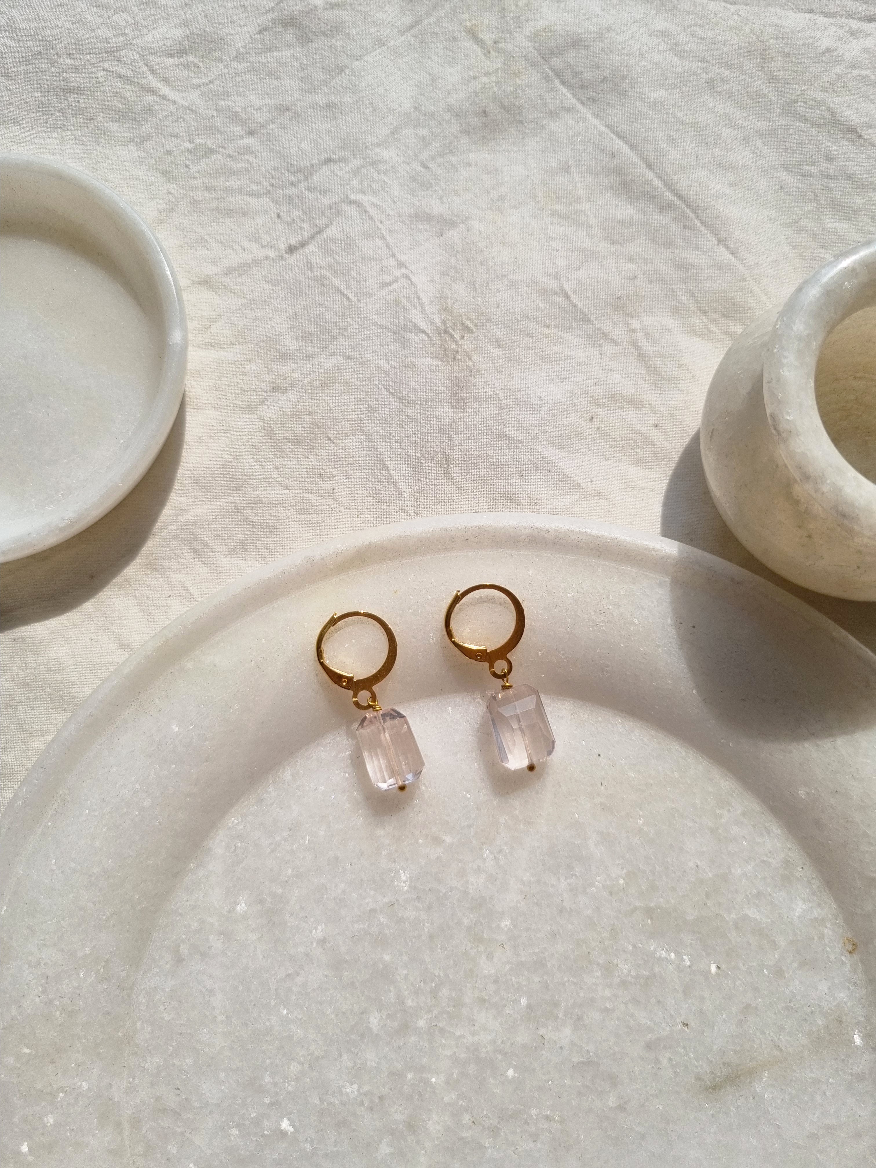 riya - Rose quartz Curved Cushion Hinged Hoops