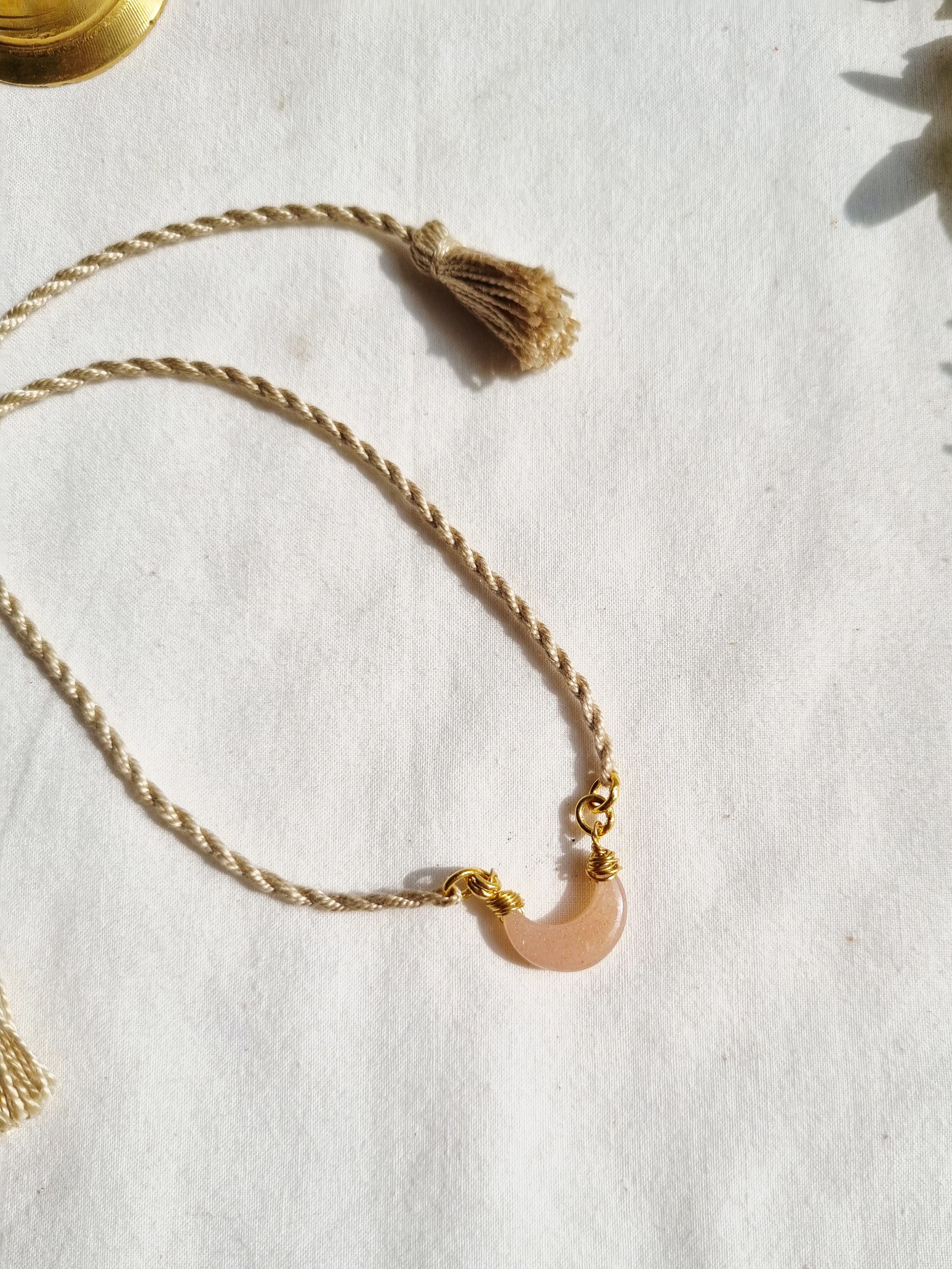 adhvaya - Peach Moonstone Luna Rakhi