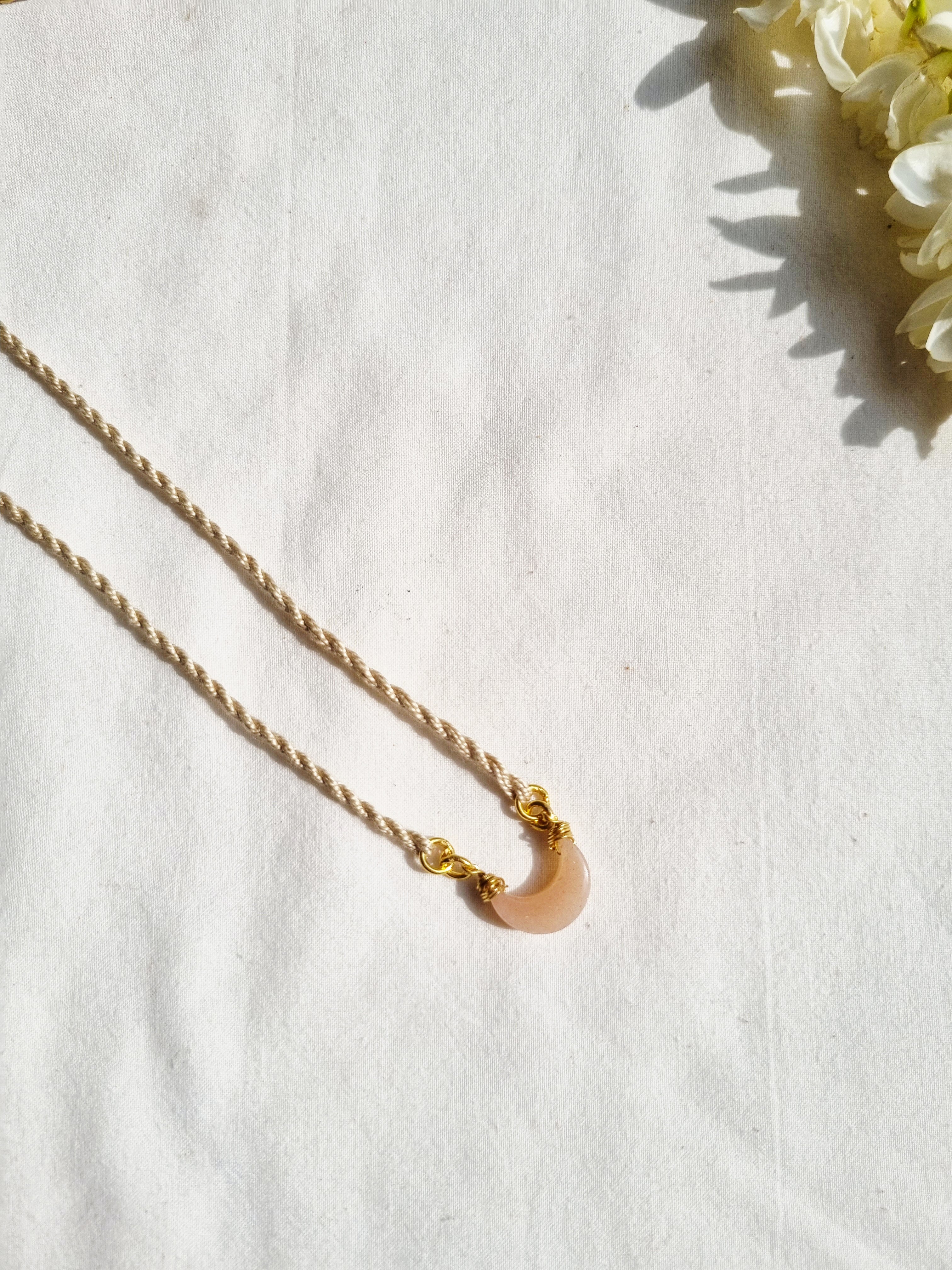 adhvaya - Peach Moonstone Luna Rakhi