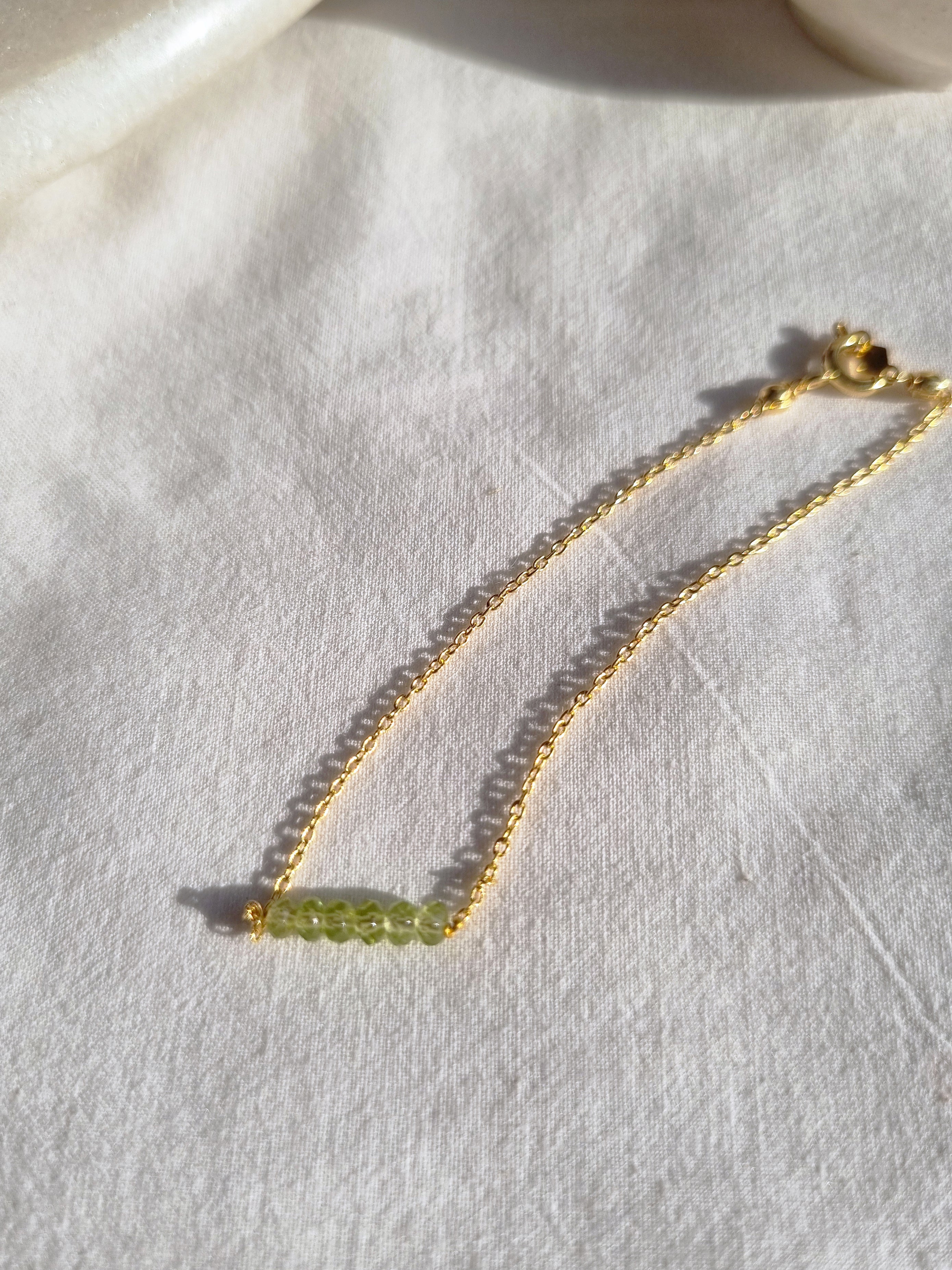 entilae - Peridot Baati Bar Bracelet