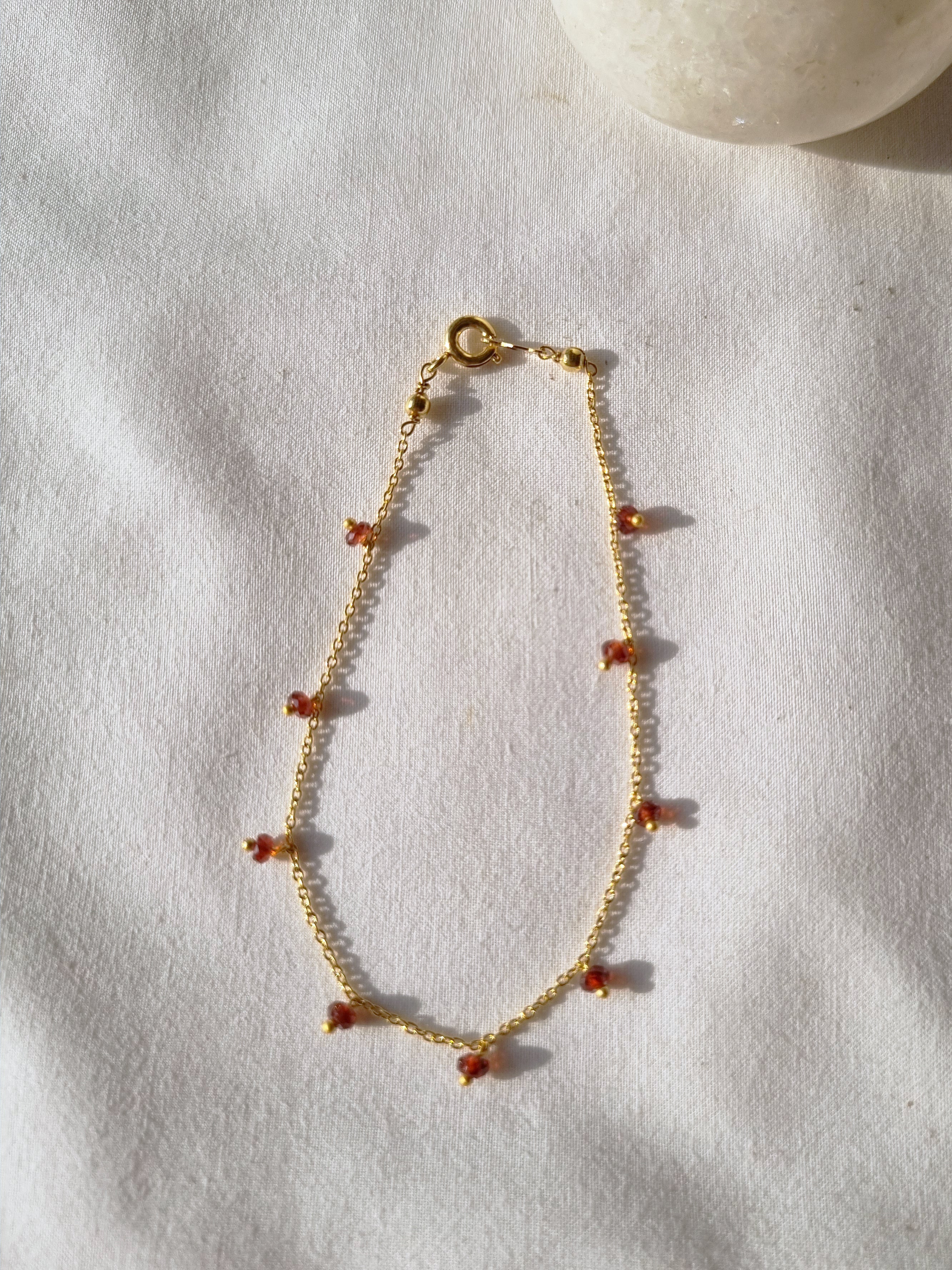 apiti - Garnet Baati Drop Bracelet