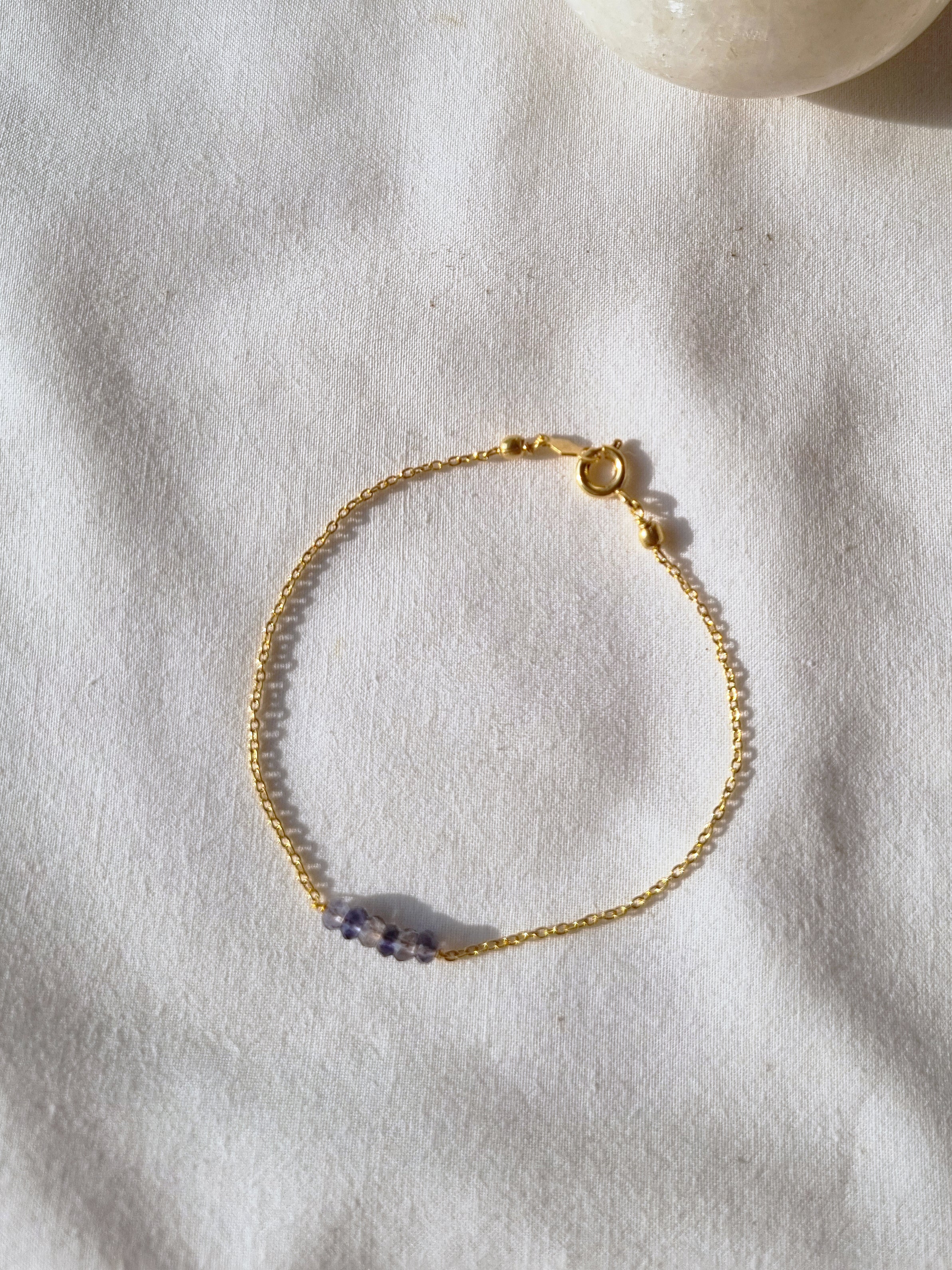 entilae - Iolite Baati Bar Bracelet