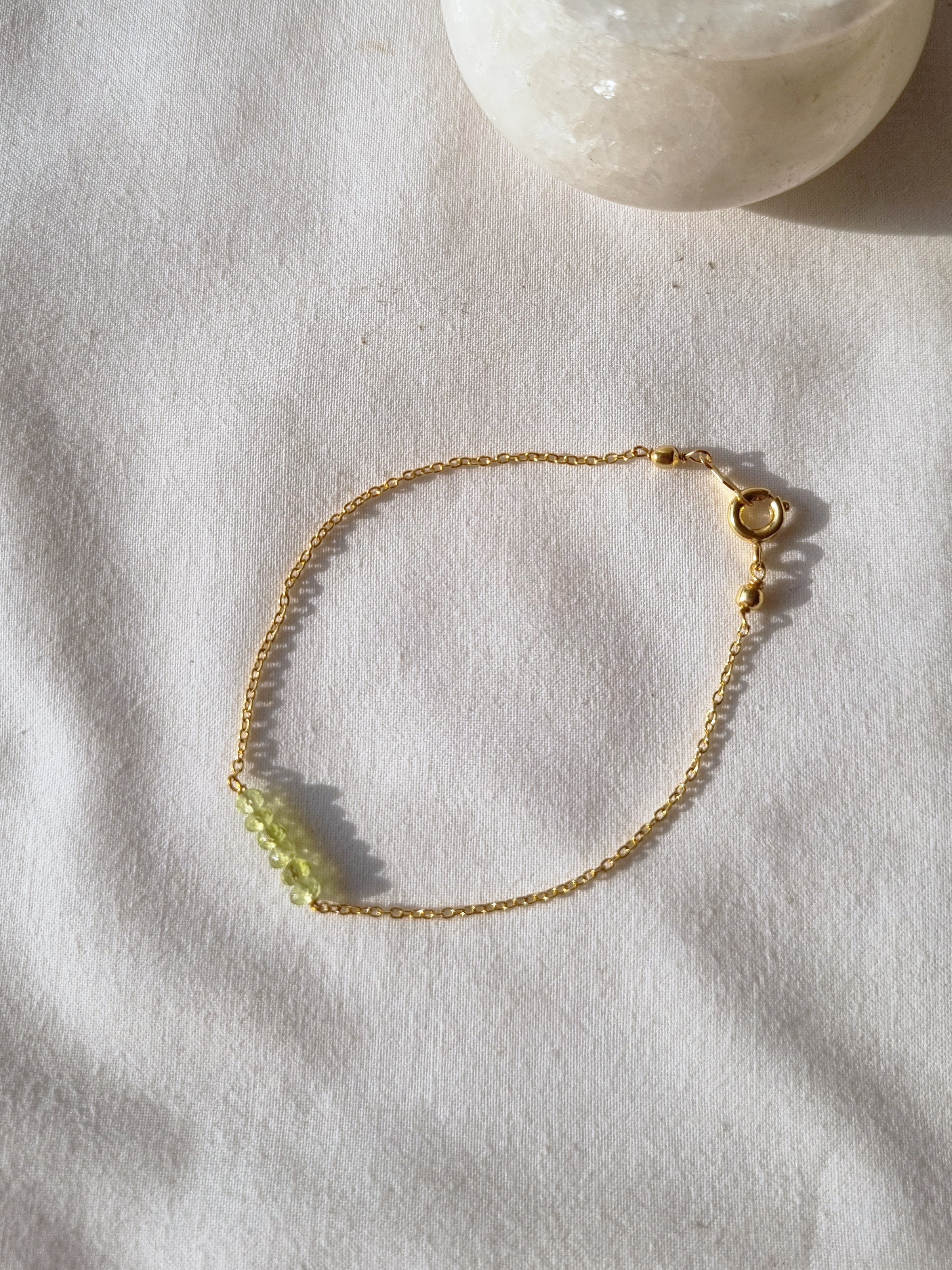 entilae - Peridot Baati Bar Bracelet