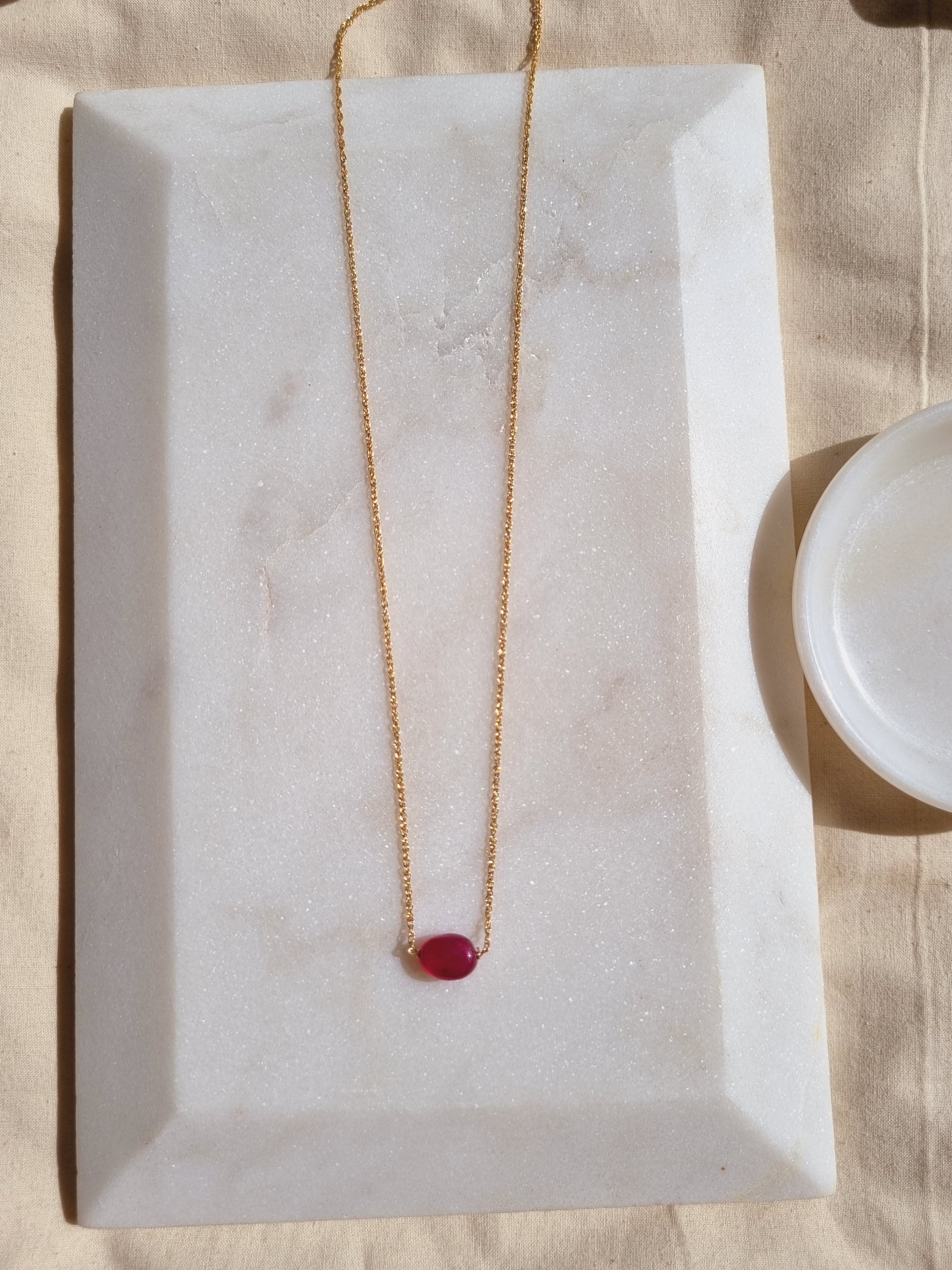 amya - Ruby Oval Pendant