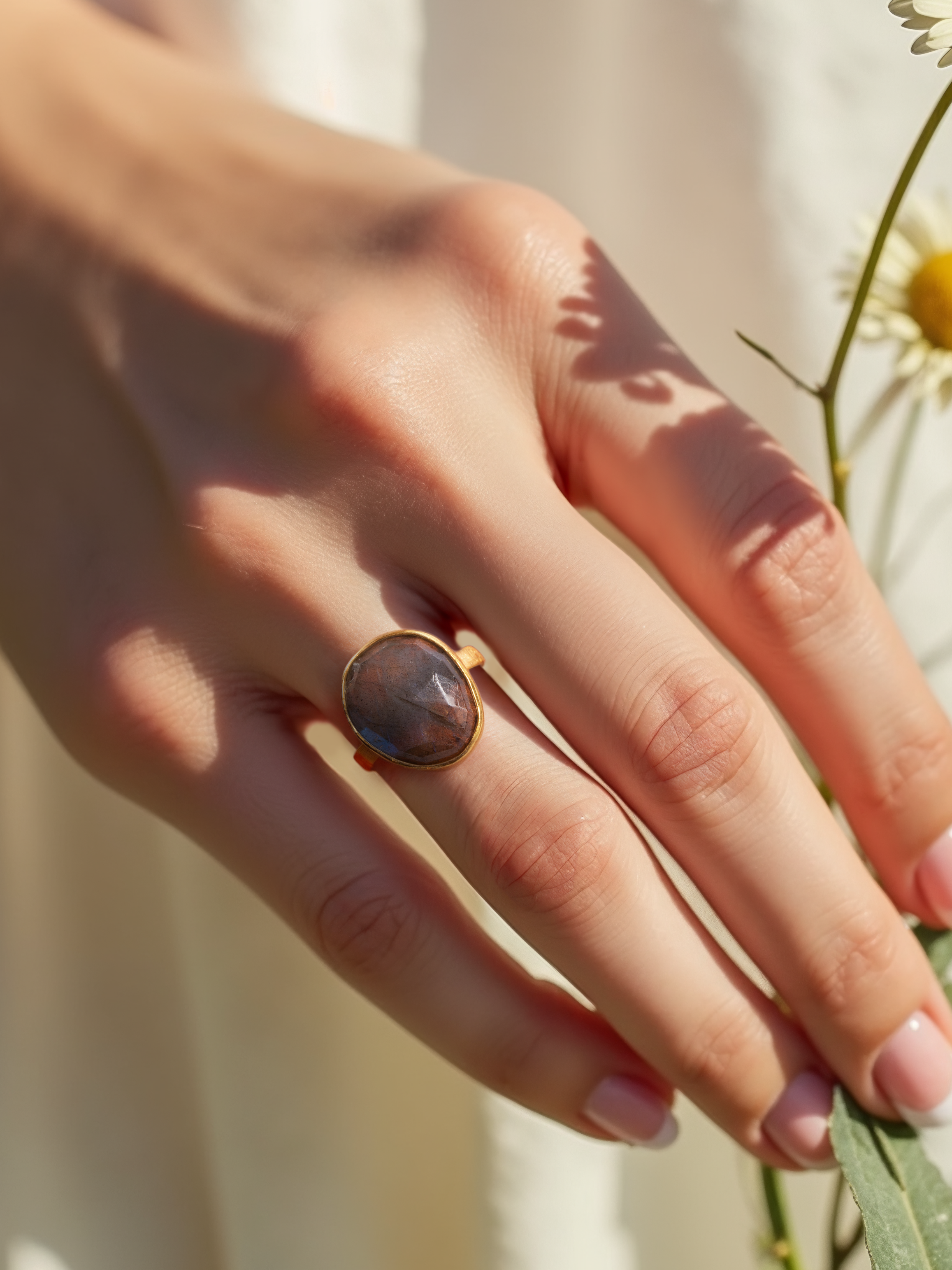 mars - Labradorite Soul Ring