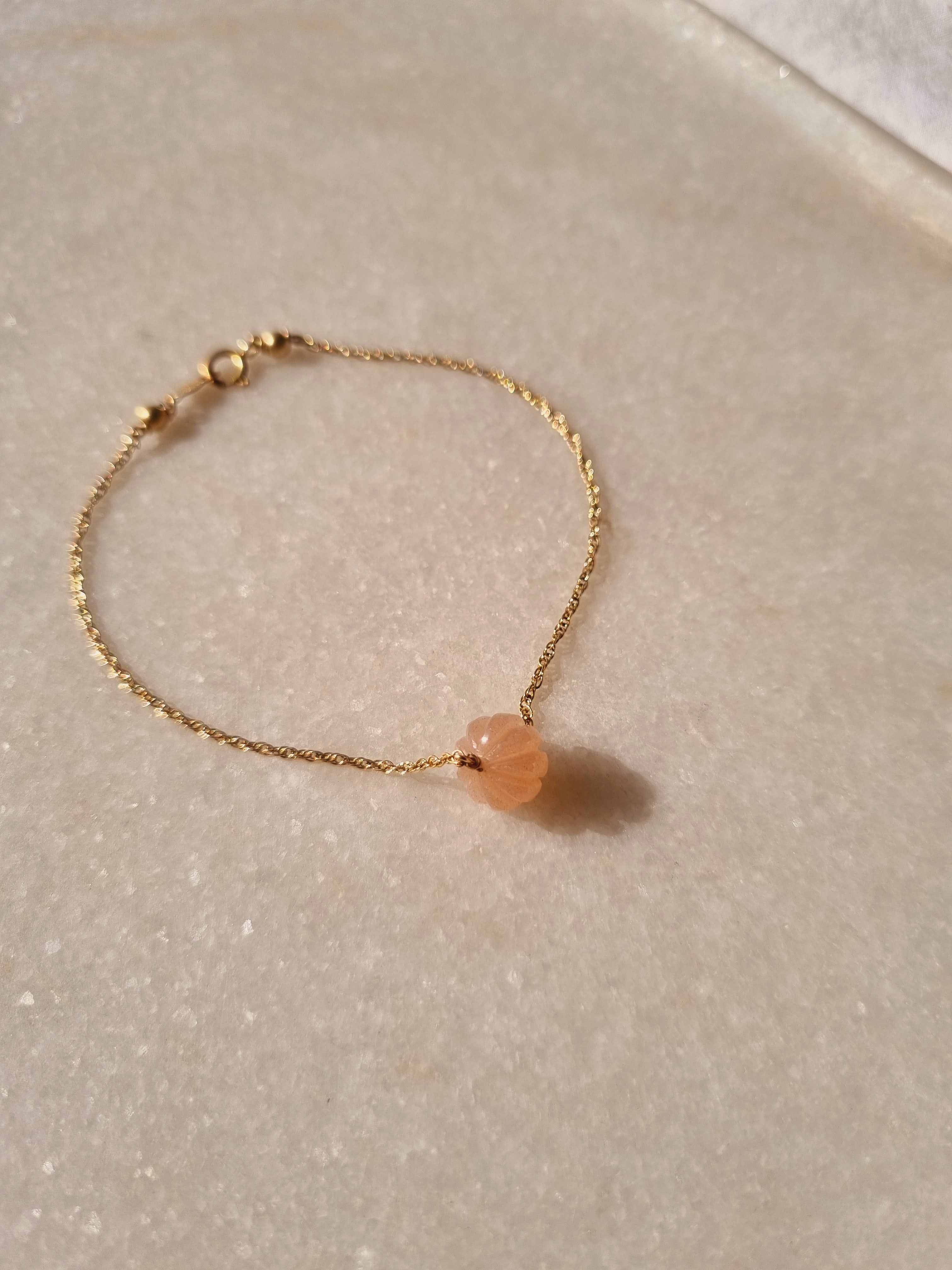 naru- Peach Moonstone Melon Bracelet