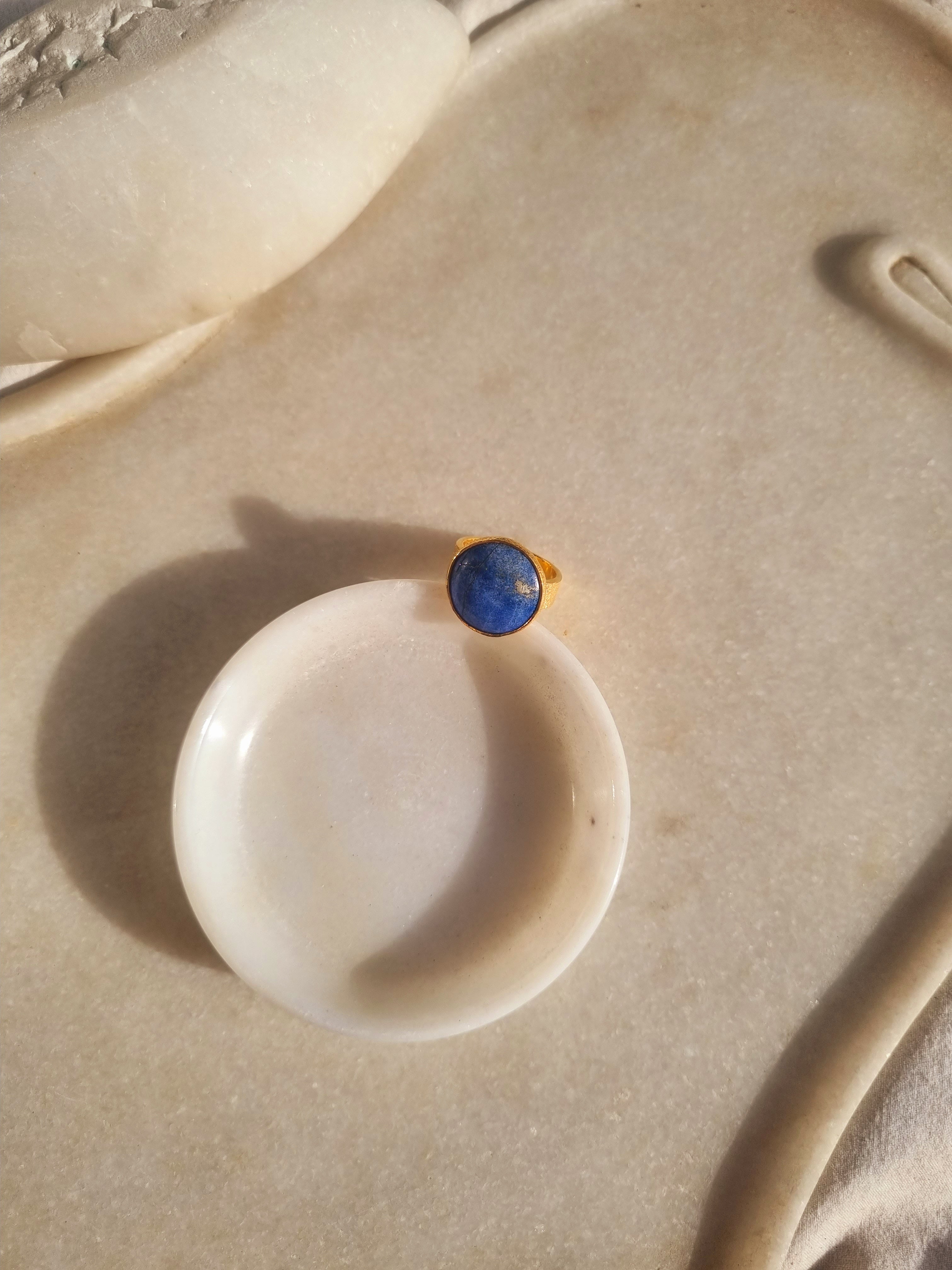 saani - Lapis Lazuli Saturn Ring