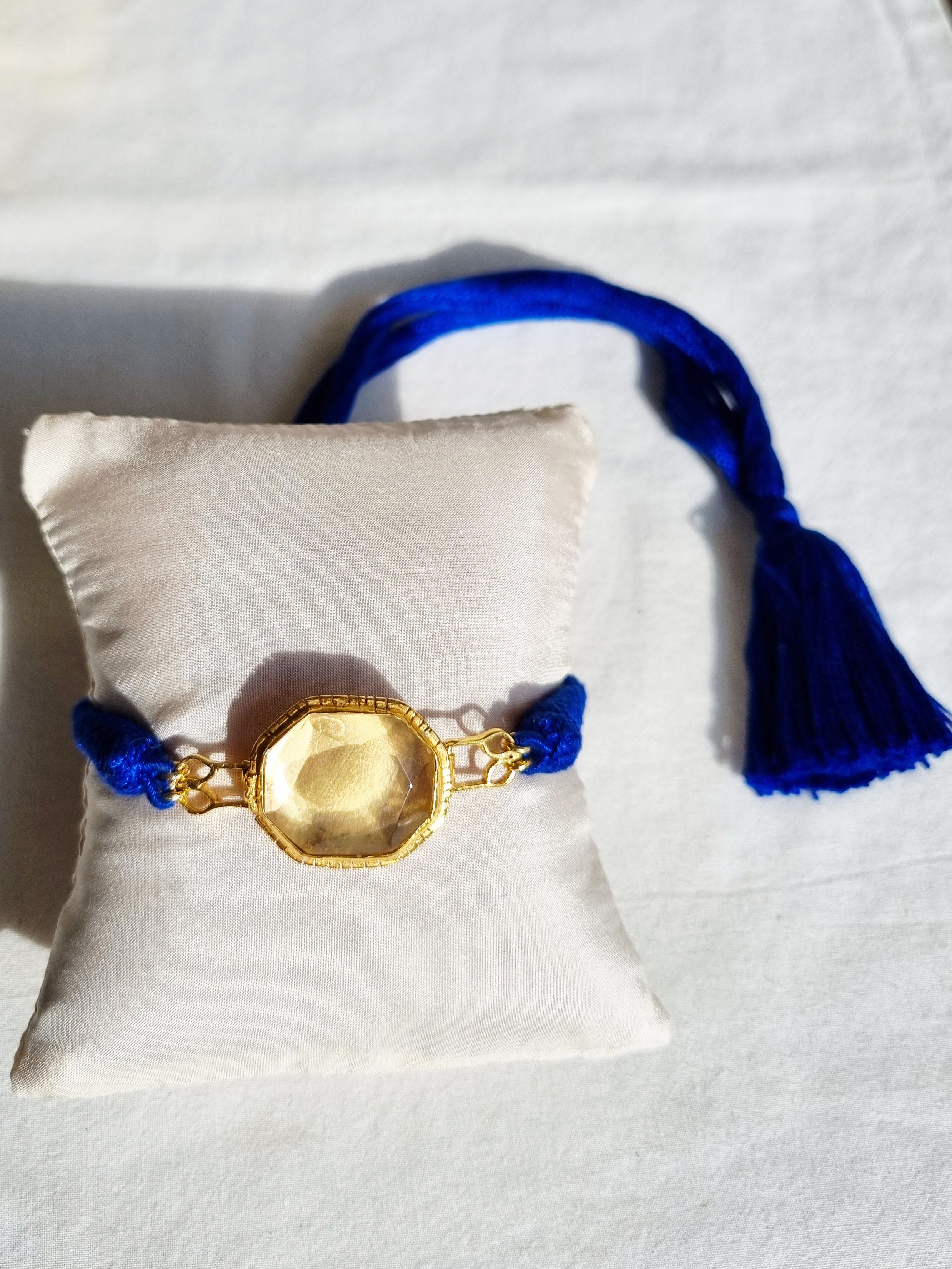 reva - Jasmine's Clear Quartz Choker in Blue