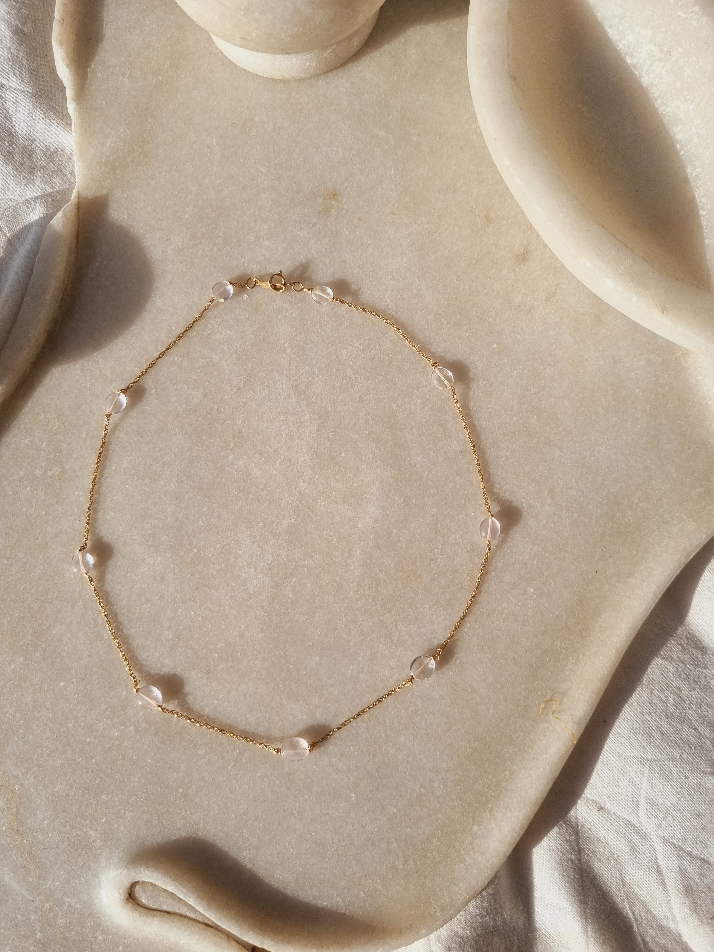 naveti - Rose Quartz Oval choker