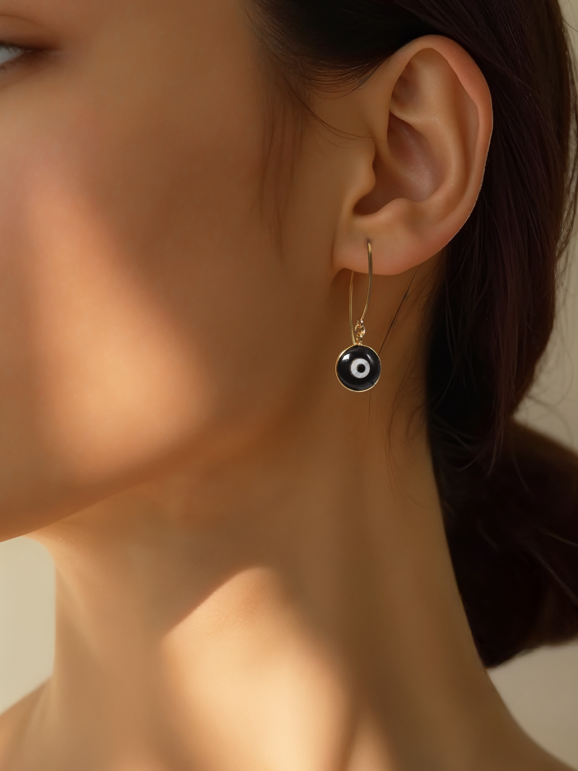 vasaa- Black Onyx Howlite Evil Eye Earwire