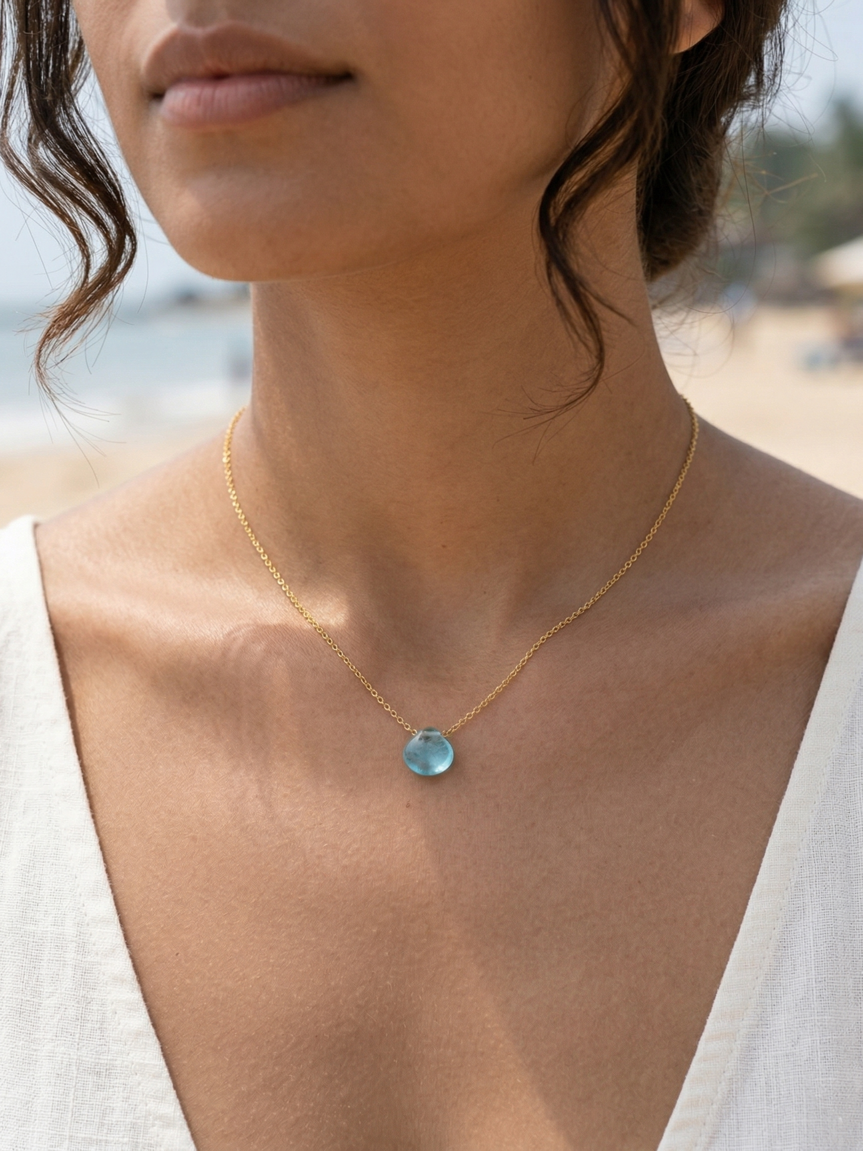 sete - Apatite Heart Shaped Drop Pendant