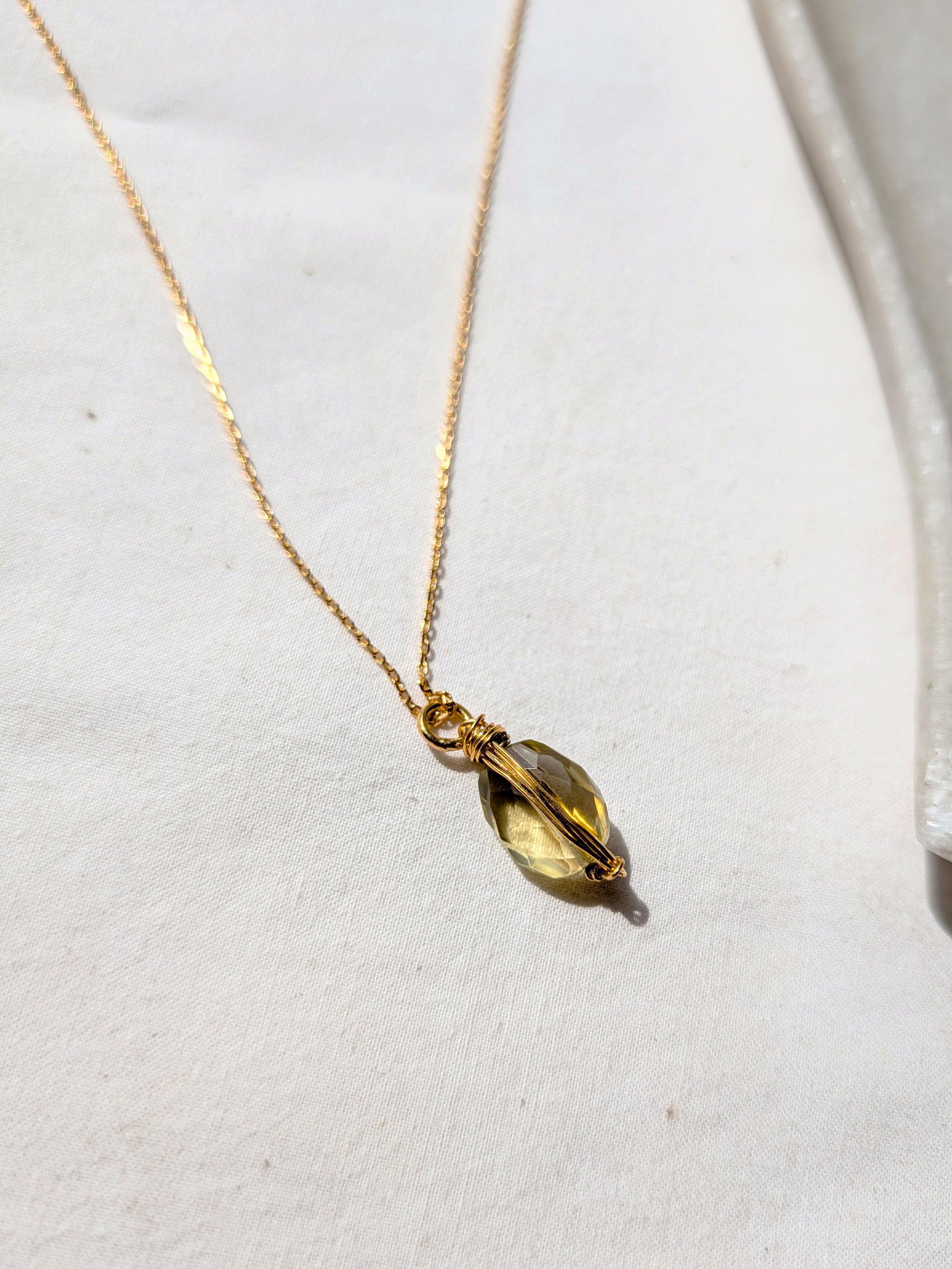 aurah - Lemon Quartz Wire Wrap Pendant