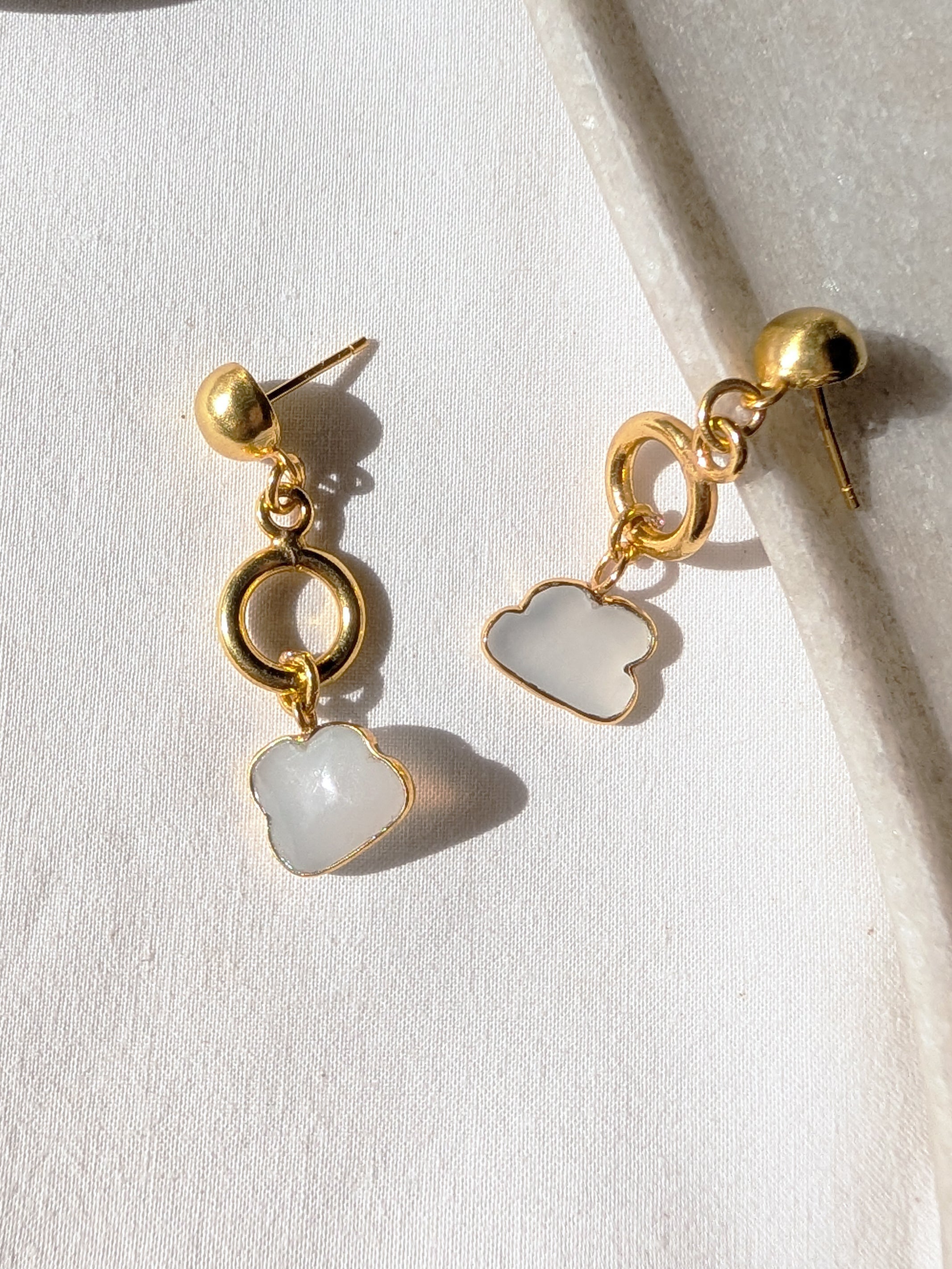 emegh - White Moonstone Cloud Stud Danglers