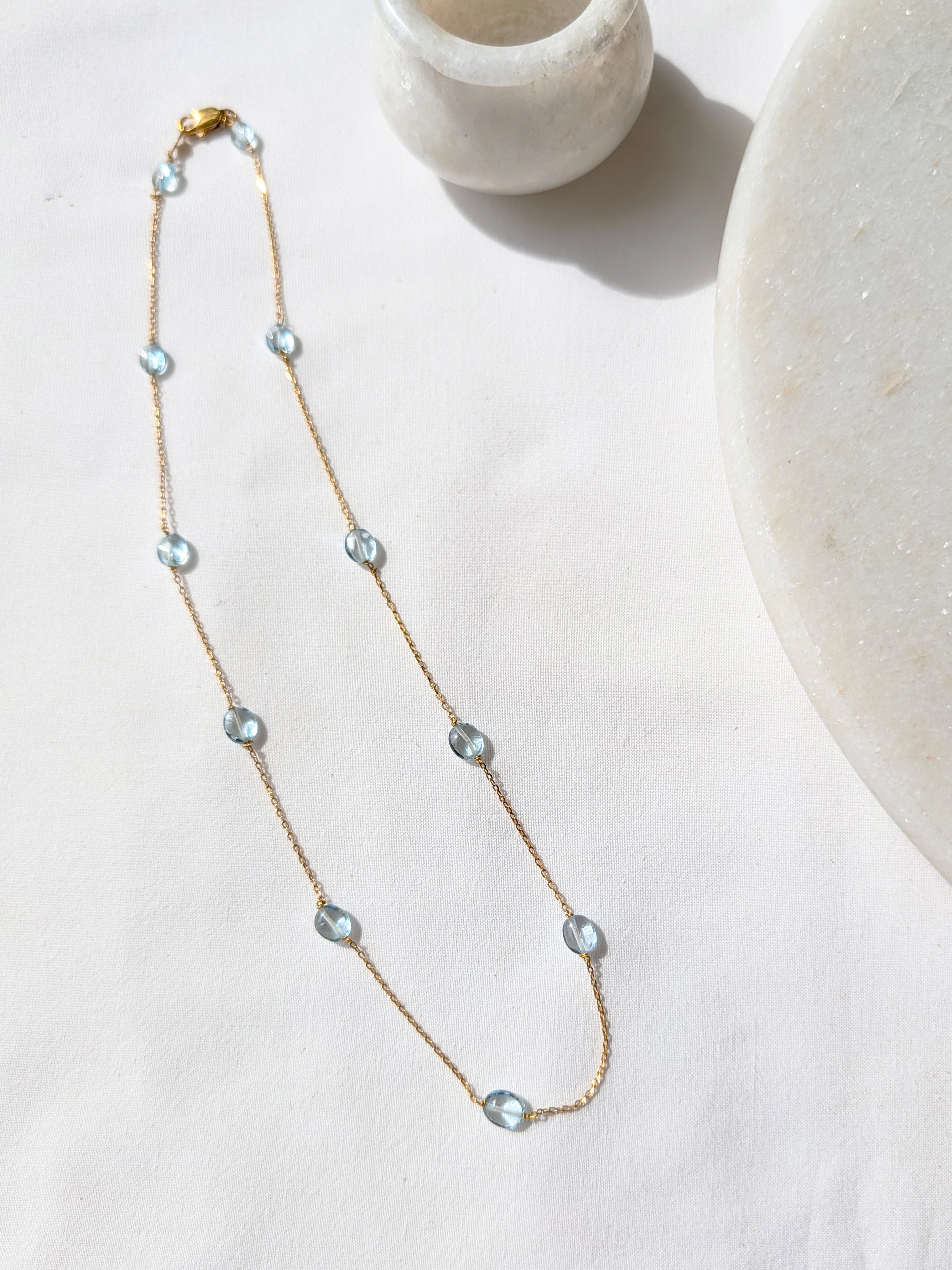 naveti - Blue Topaz Oval choker