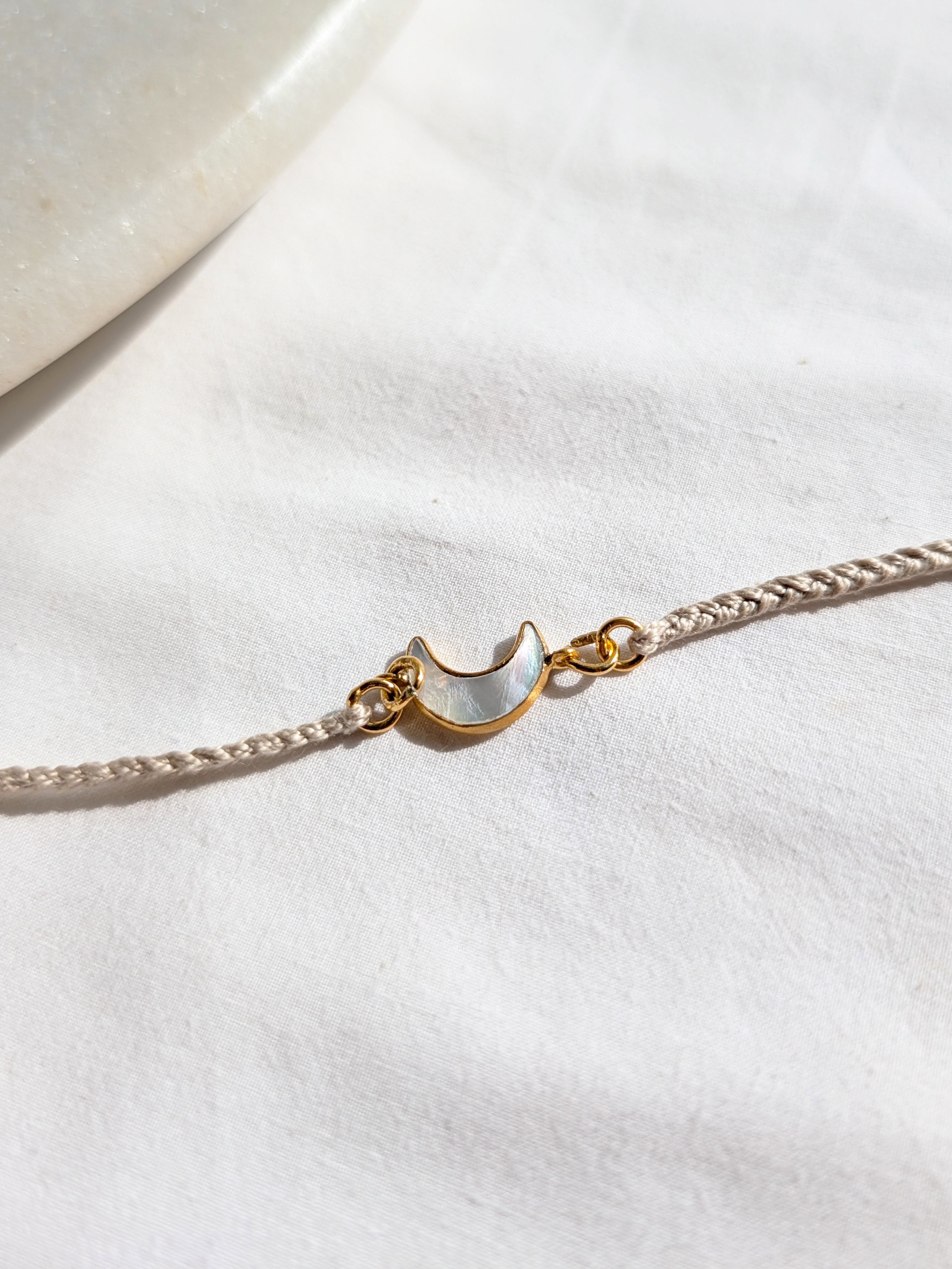 asraya - Mother of Pearl Luna Charm Rakhi