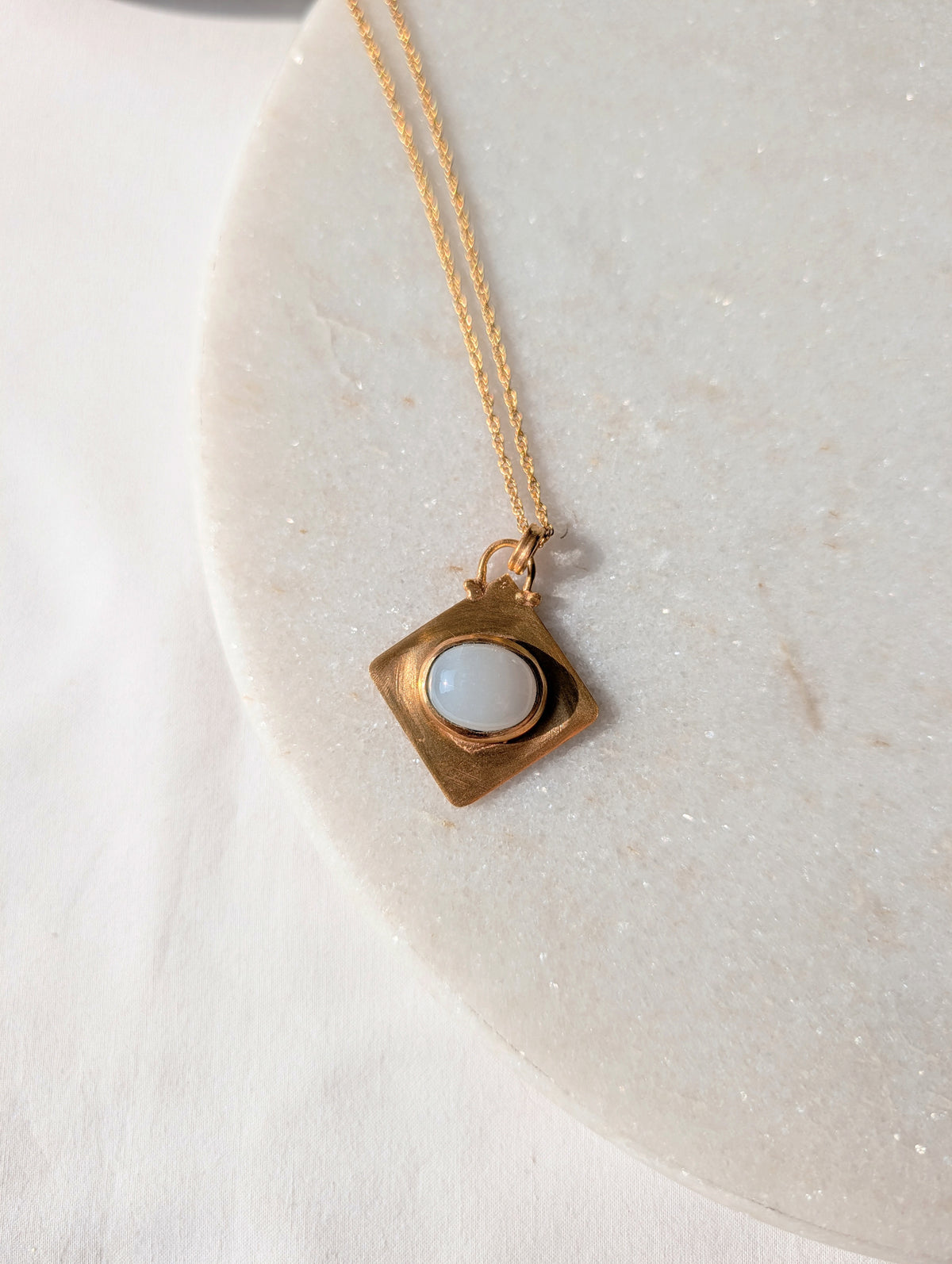 arha - White Moonstone Rhombus Pendant