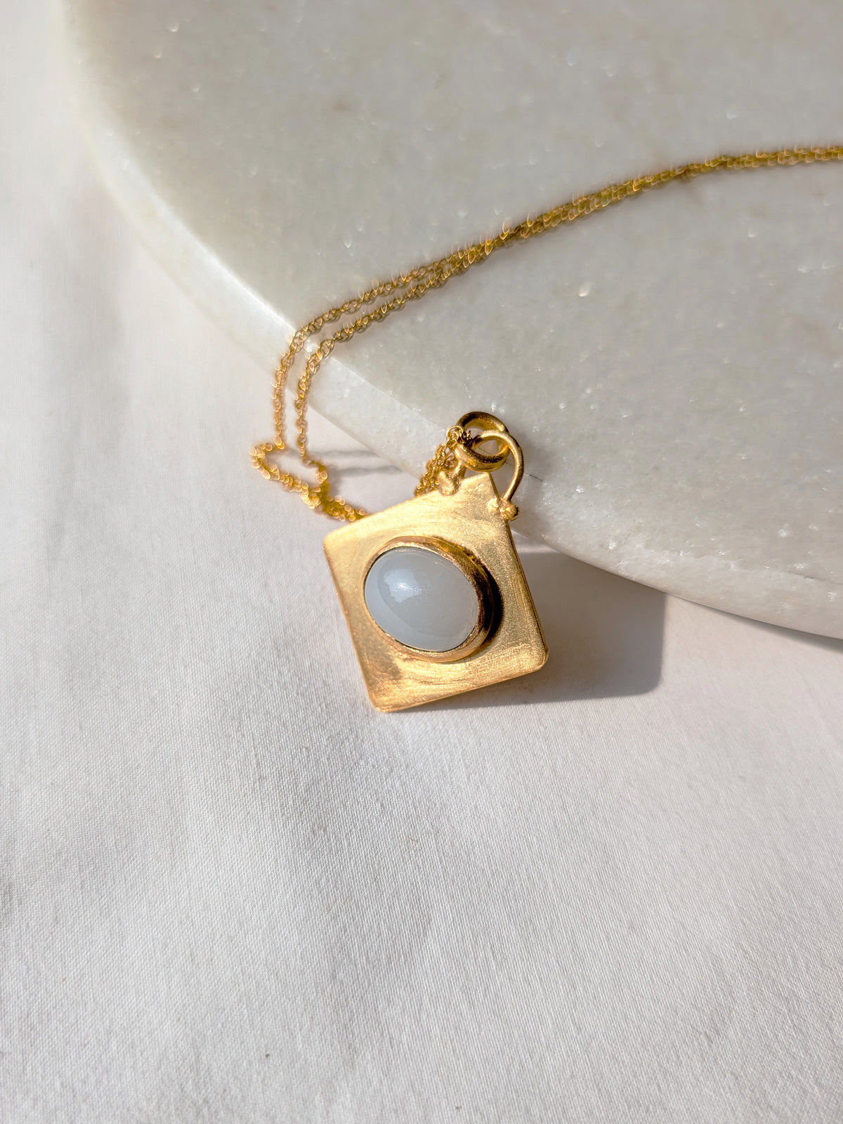 arha - White Moonstone Rhombus Pendant
