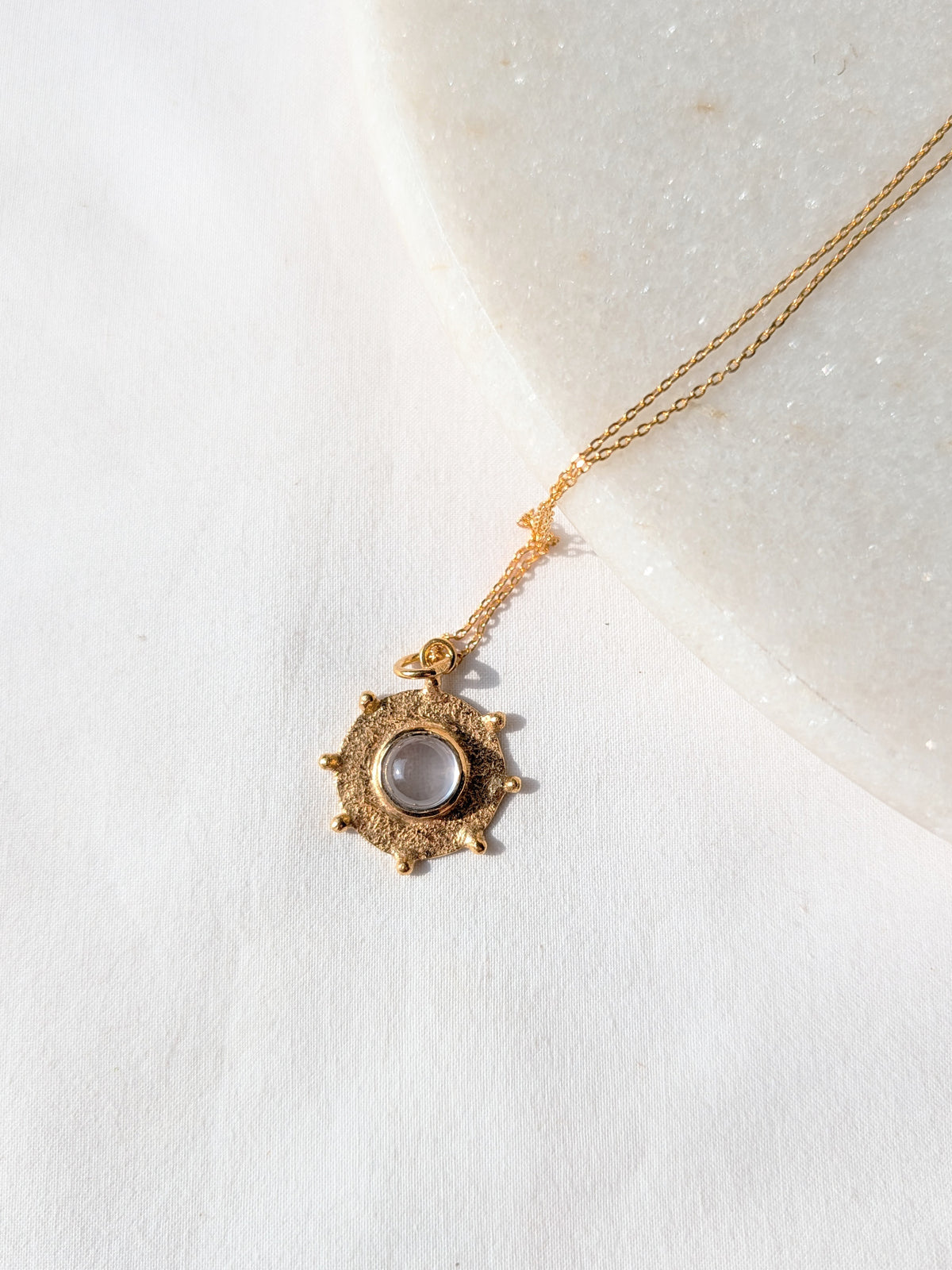 arka - Clear Quartz Halo Pendant
