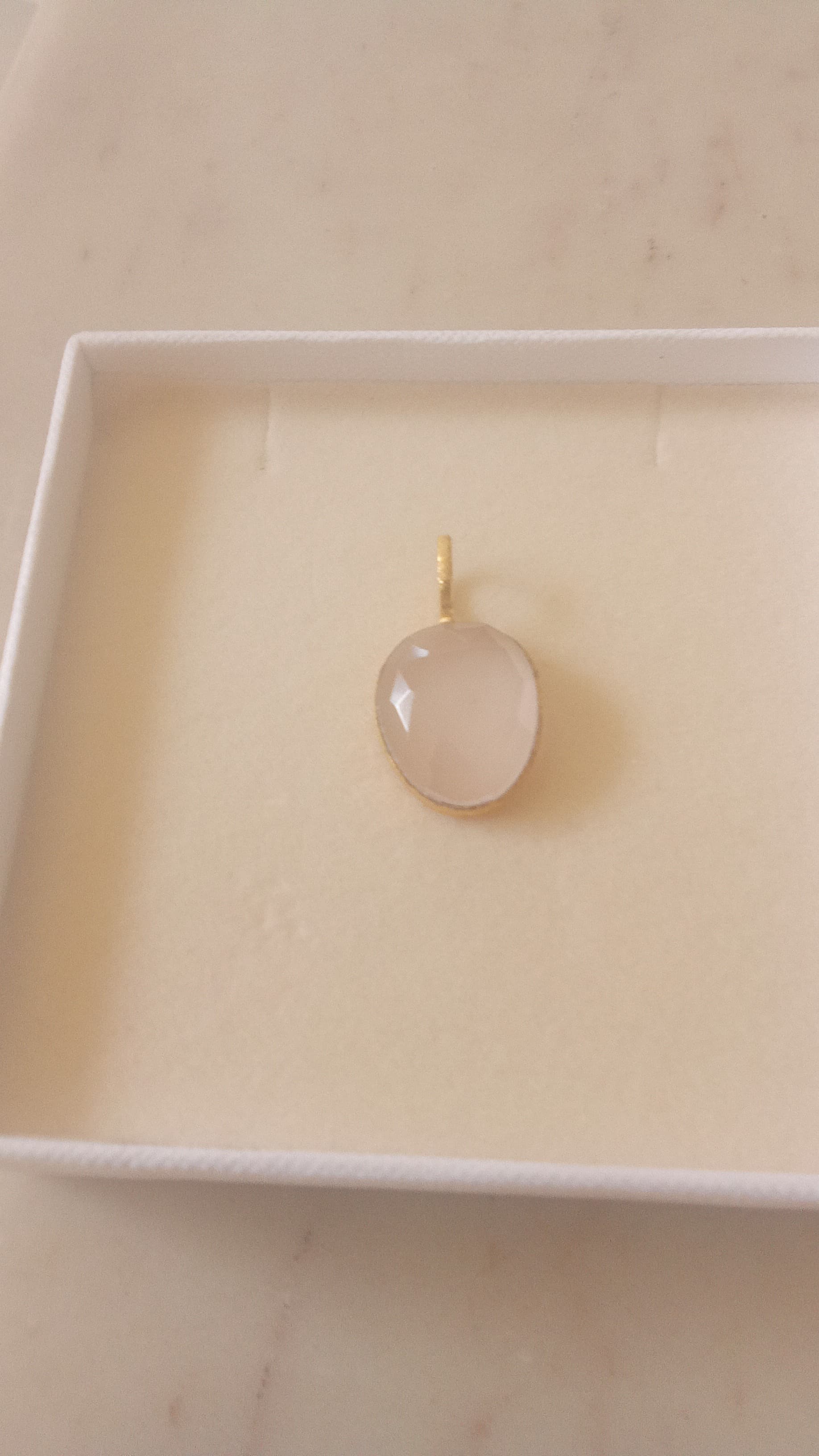 abhya - Rose Quartz Soul Pendant