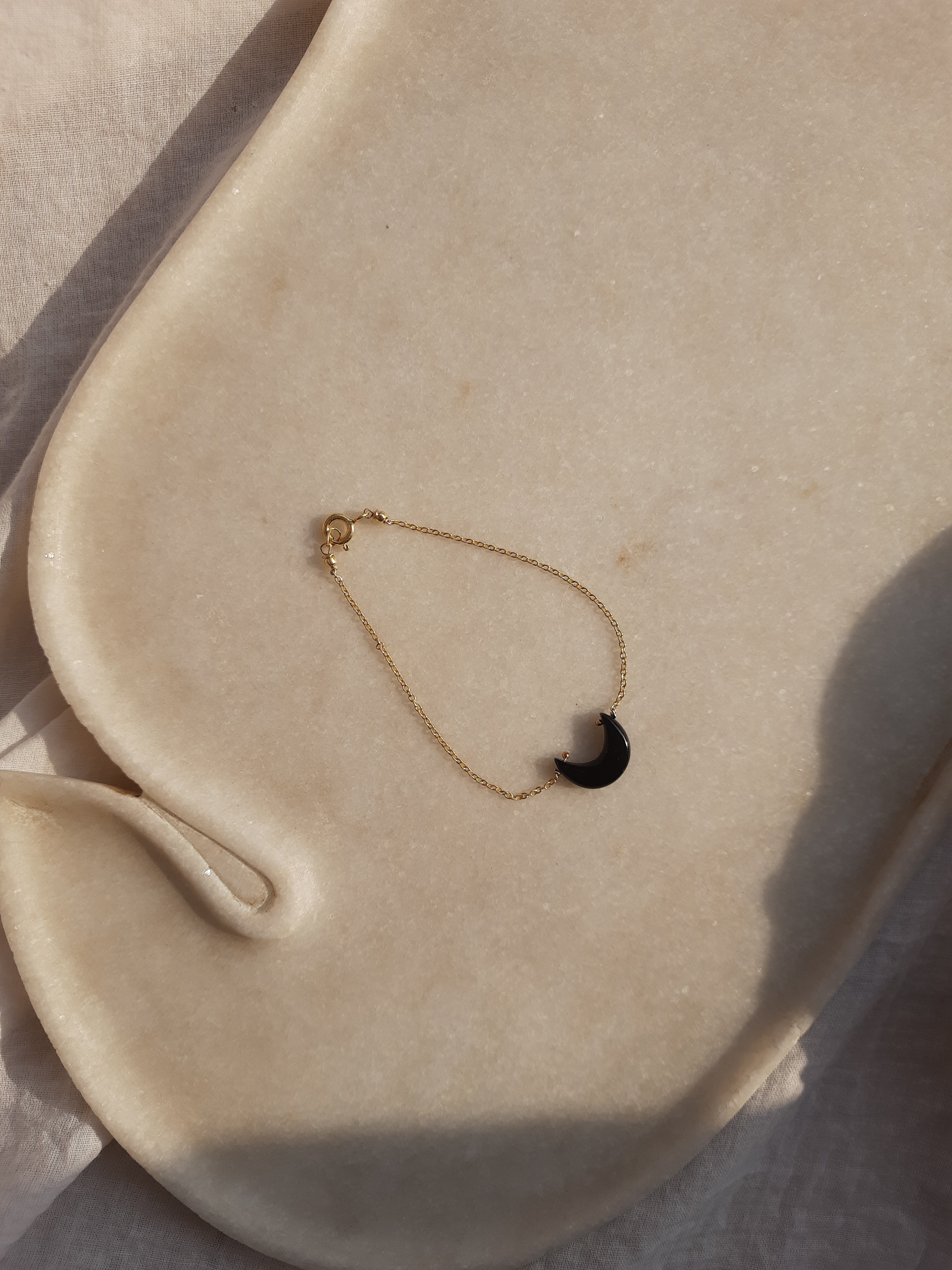 adhvaya - Black Onyx Luna Bracelet