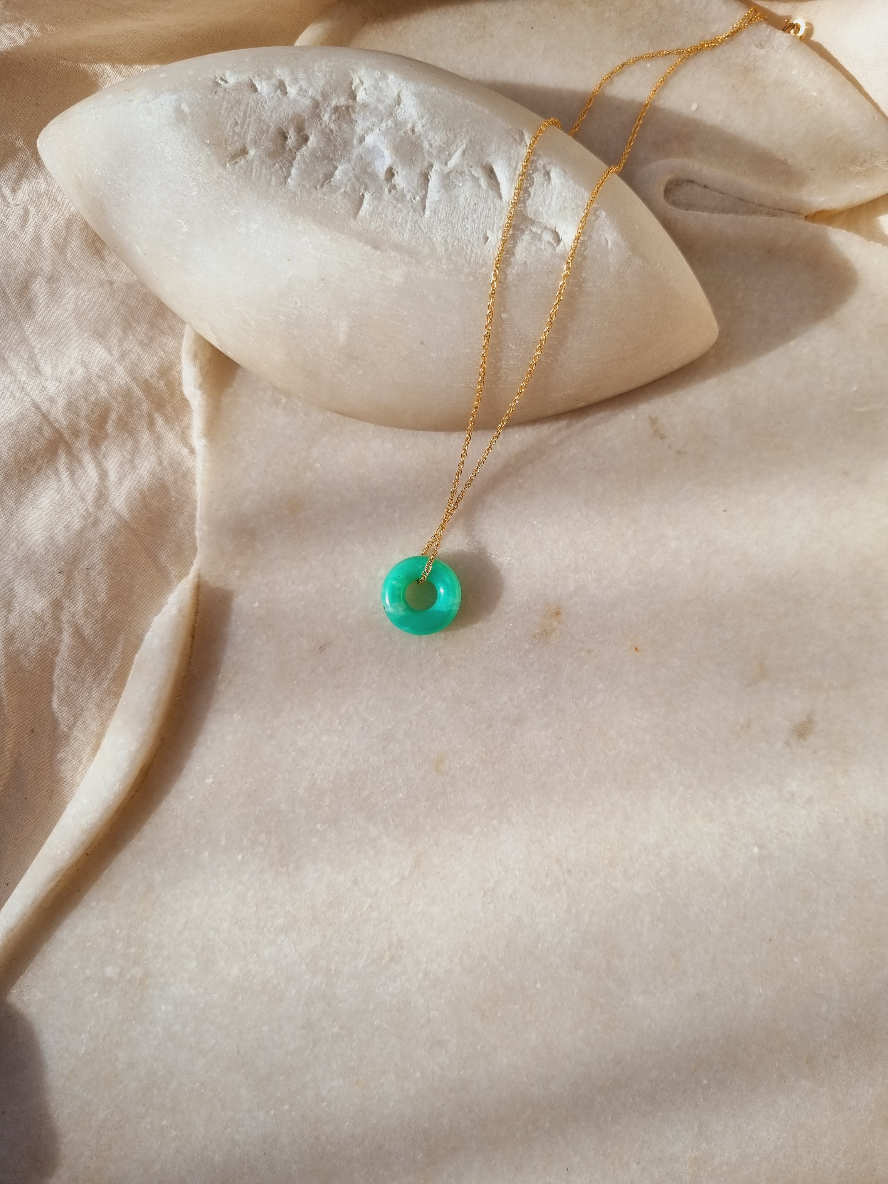 svan - Chrysoprase Donut Pendant
