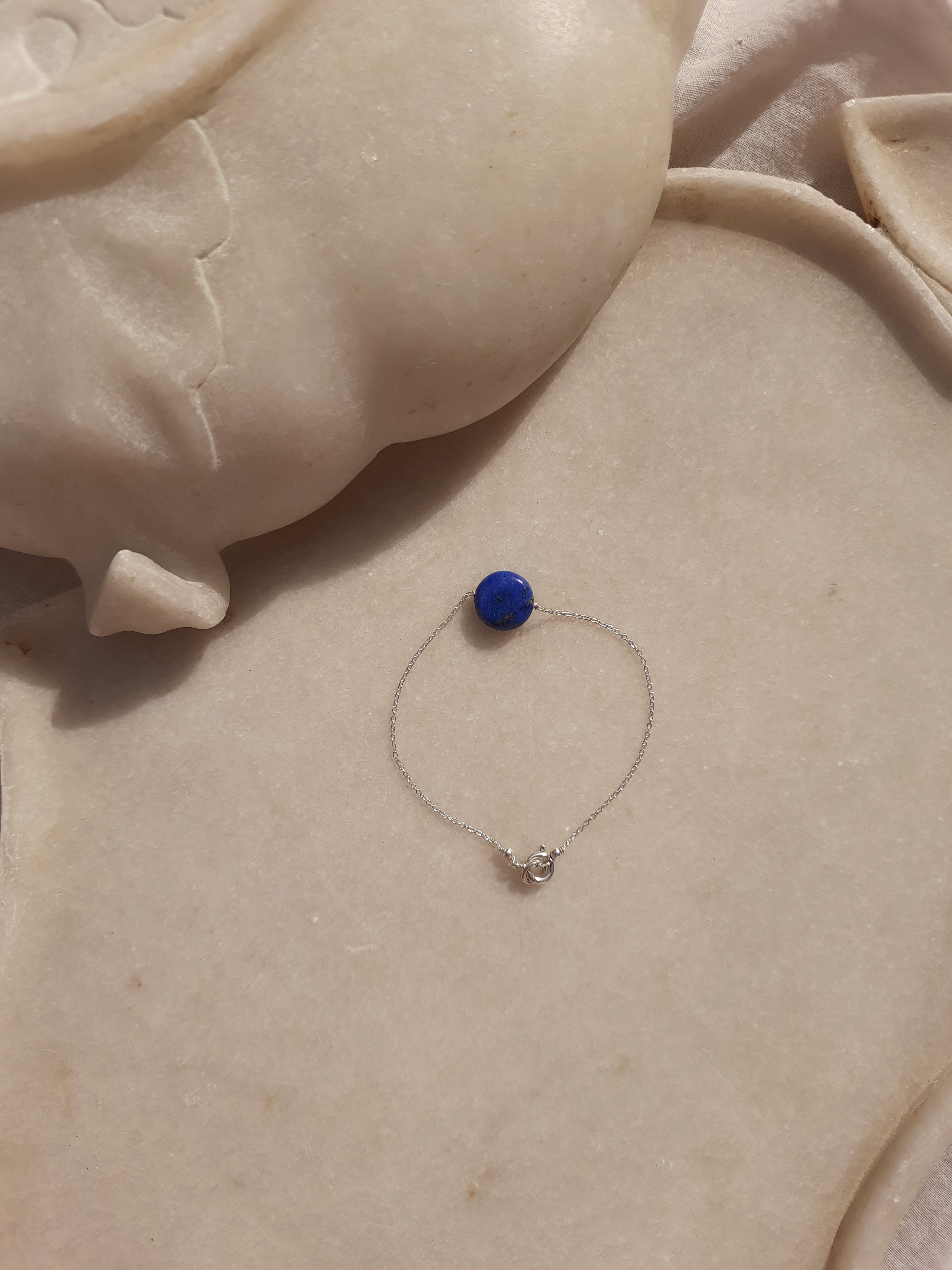 matsya - Lapiz Lazuli Round Bracelet