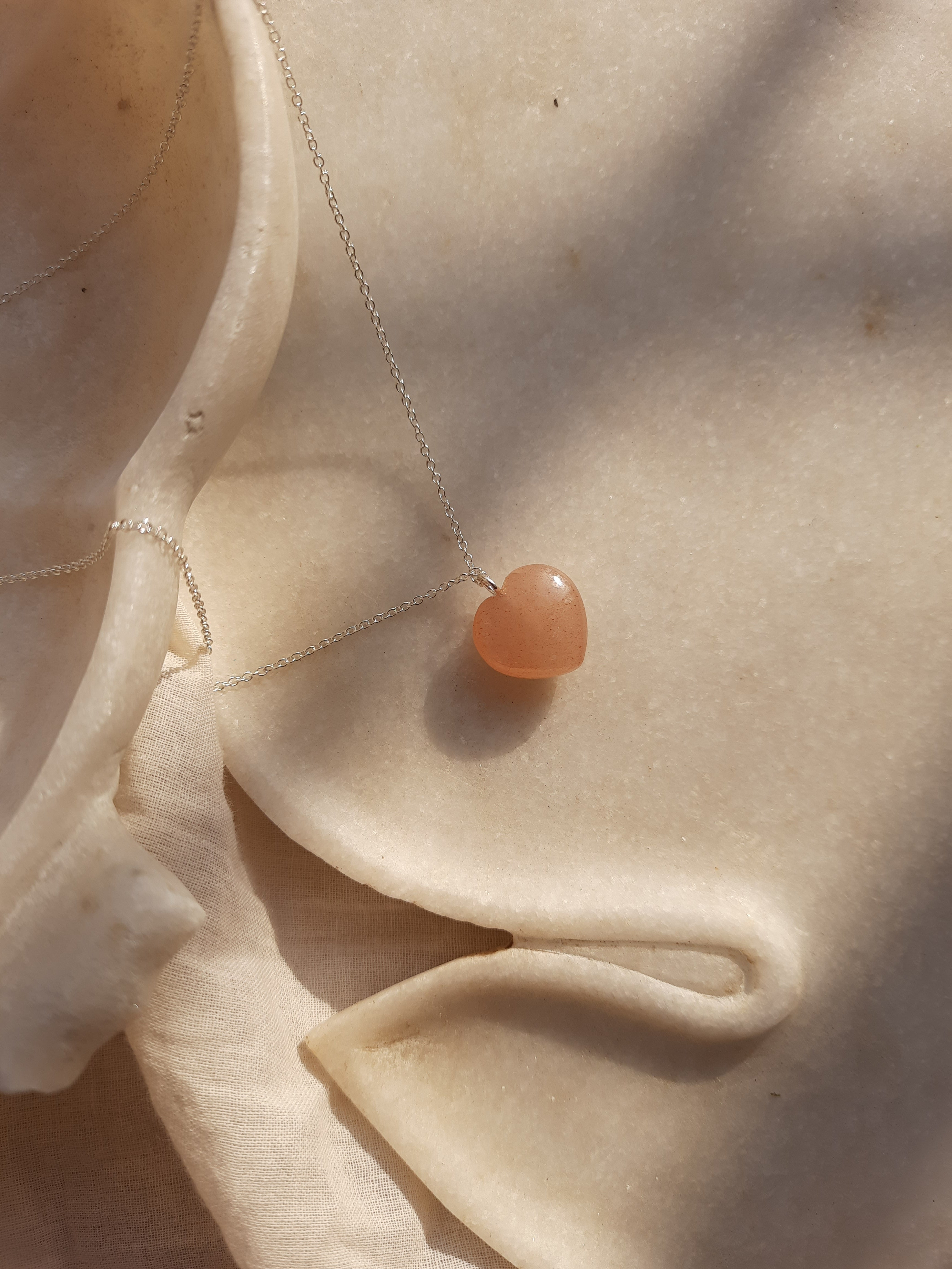 urusa - Peach Moonstone Heart Pendant