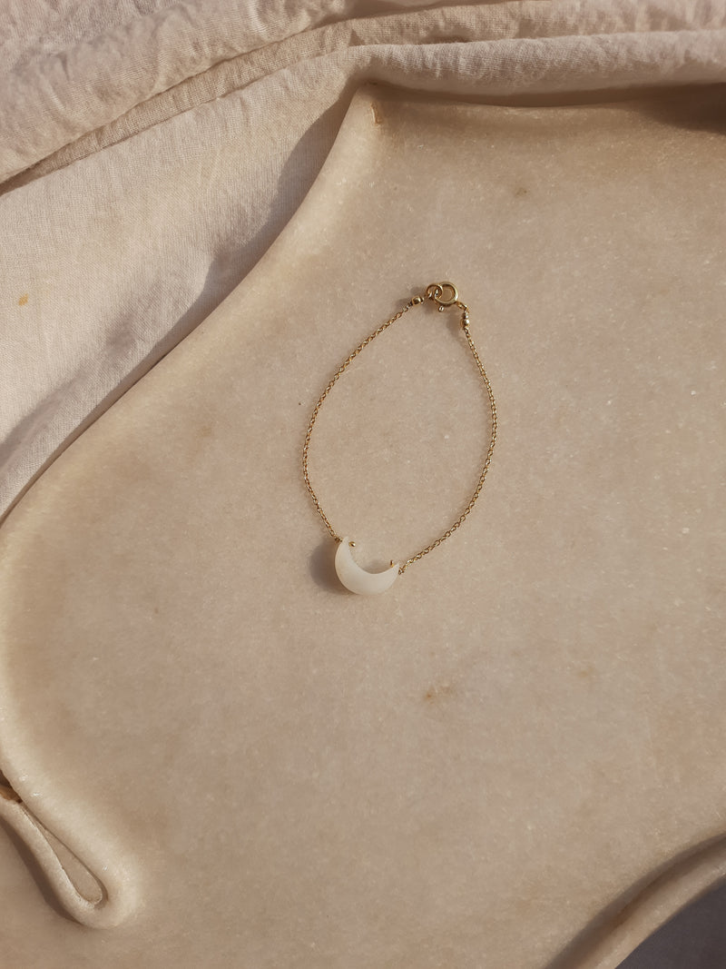 adhvaya - The White Luna Bracelet
