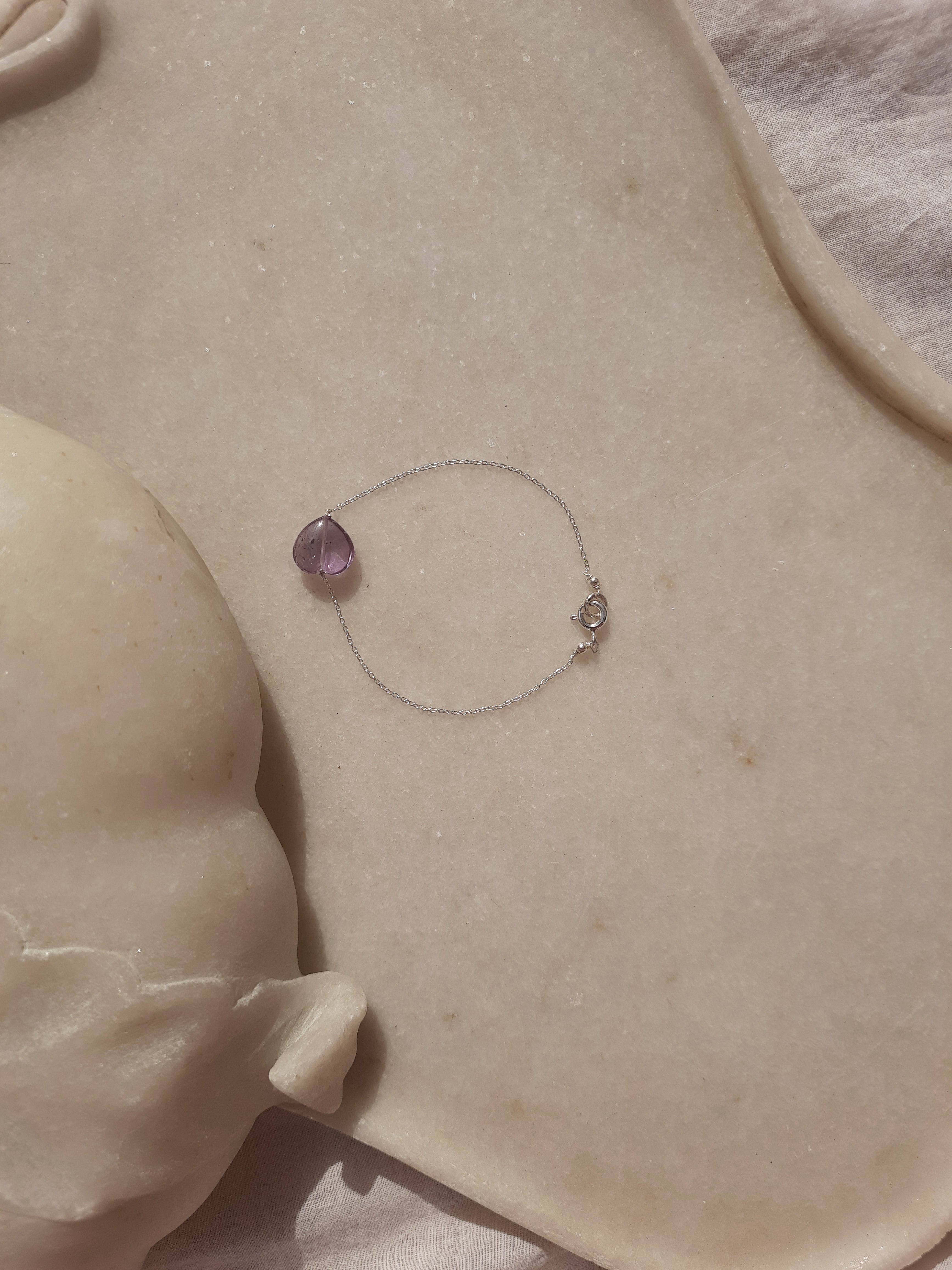kauri - Amethyst Heart Bracelet