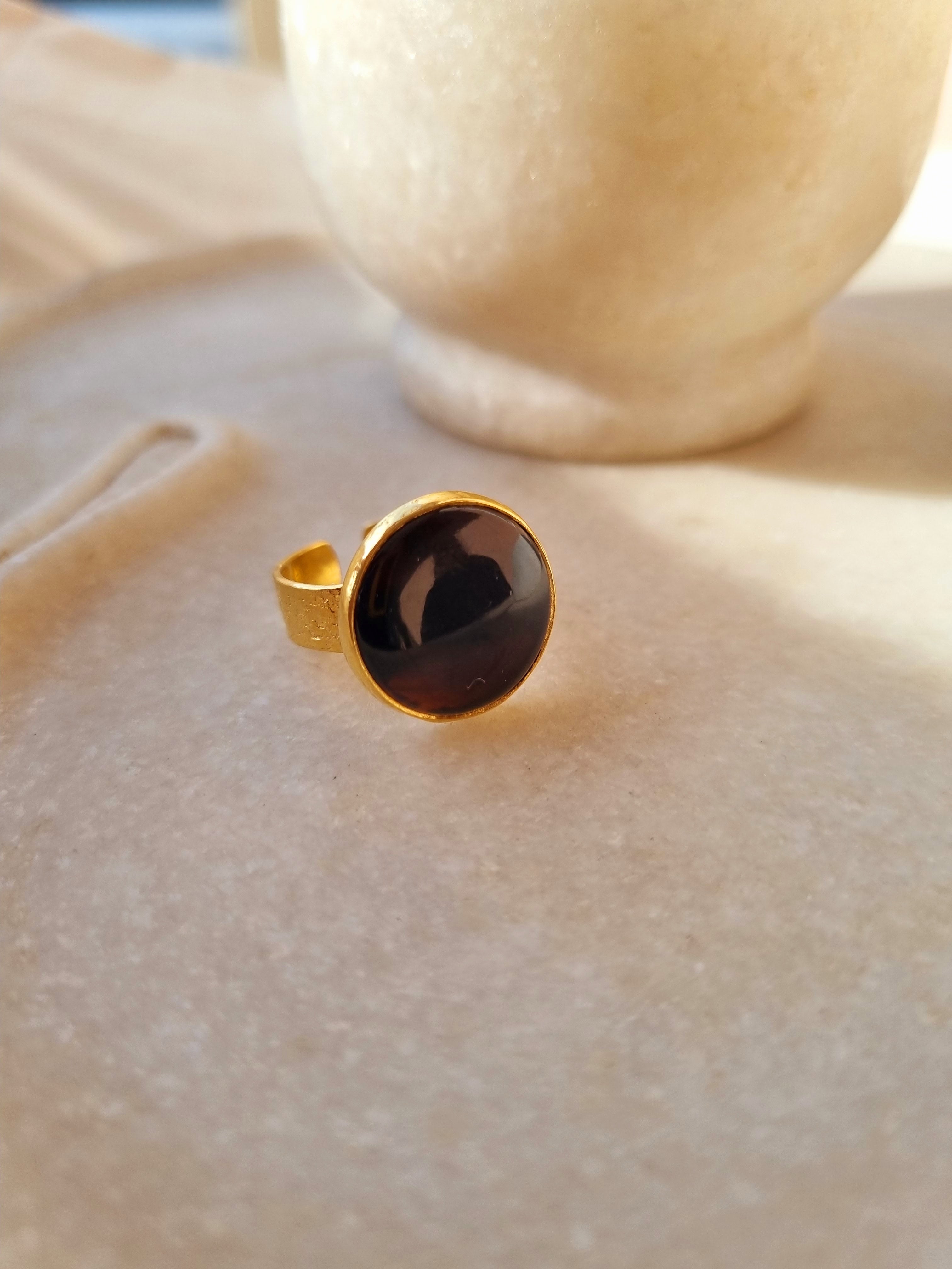 saani - Black Onyx Saturn Ring