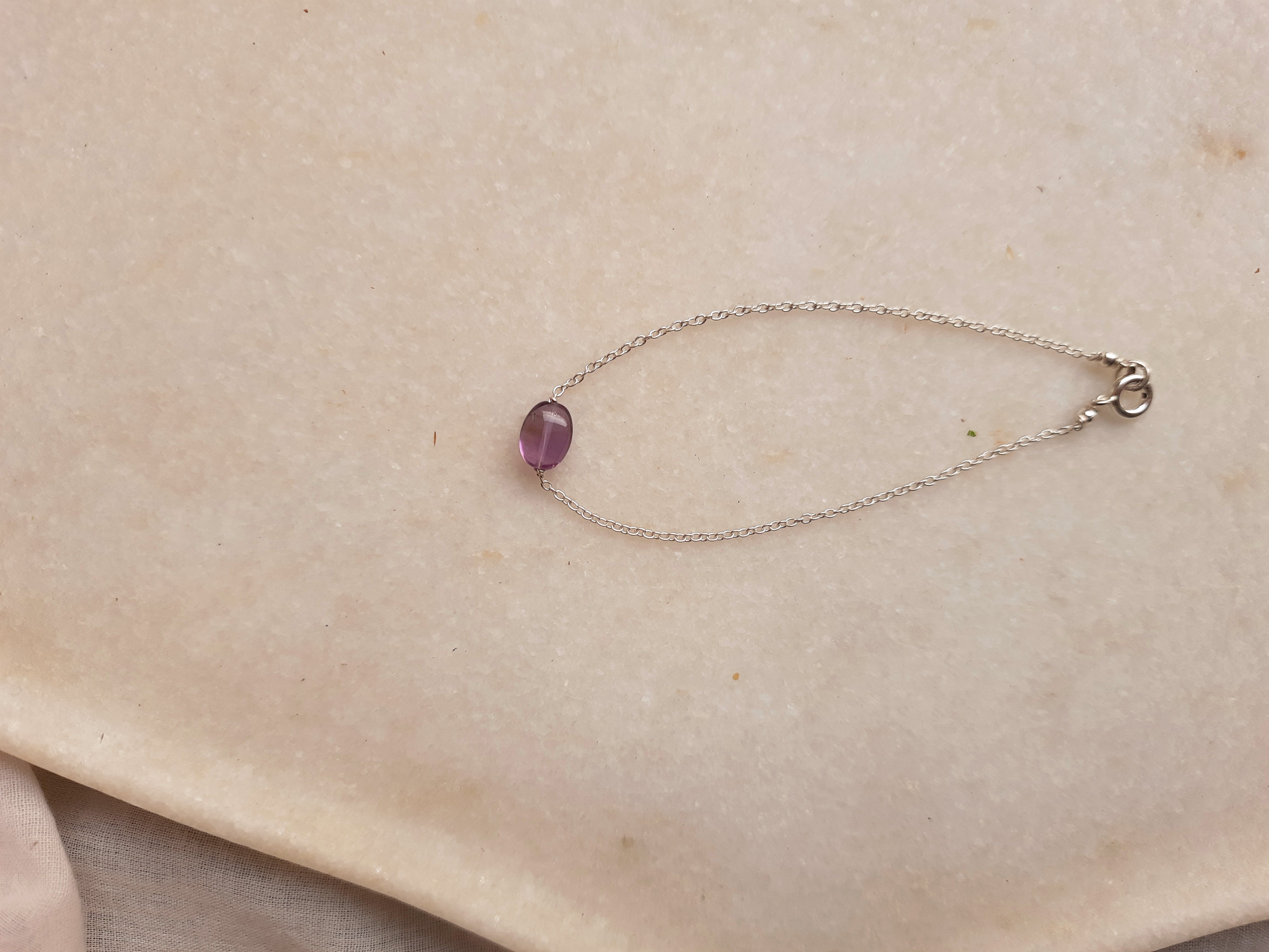 kesya - Amethyst Oval Bracelet