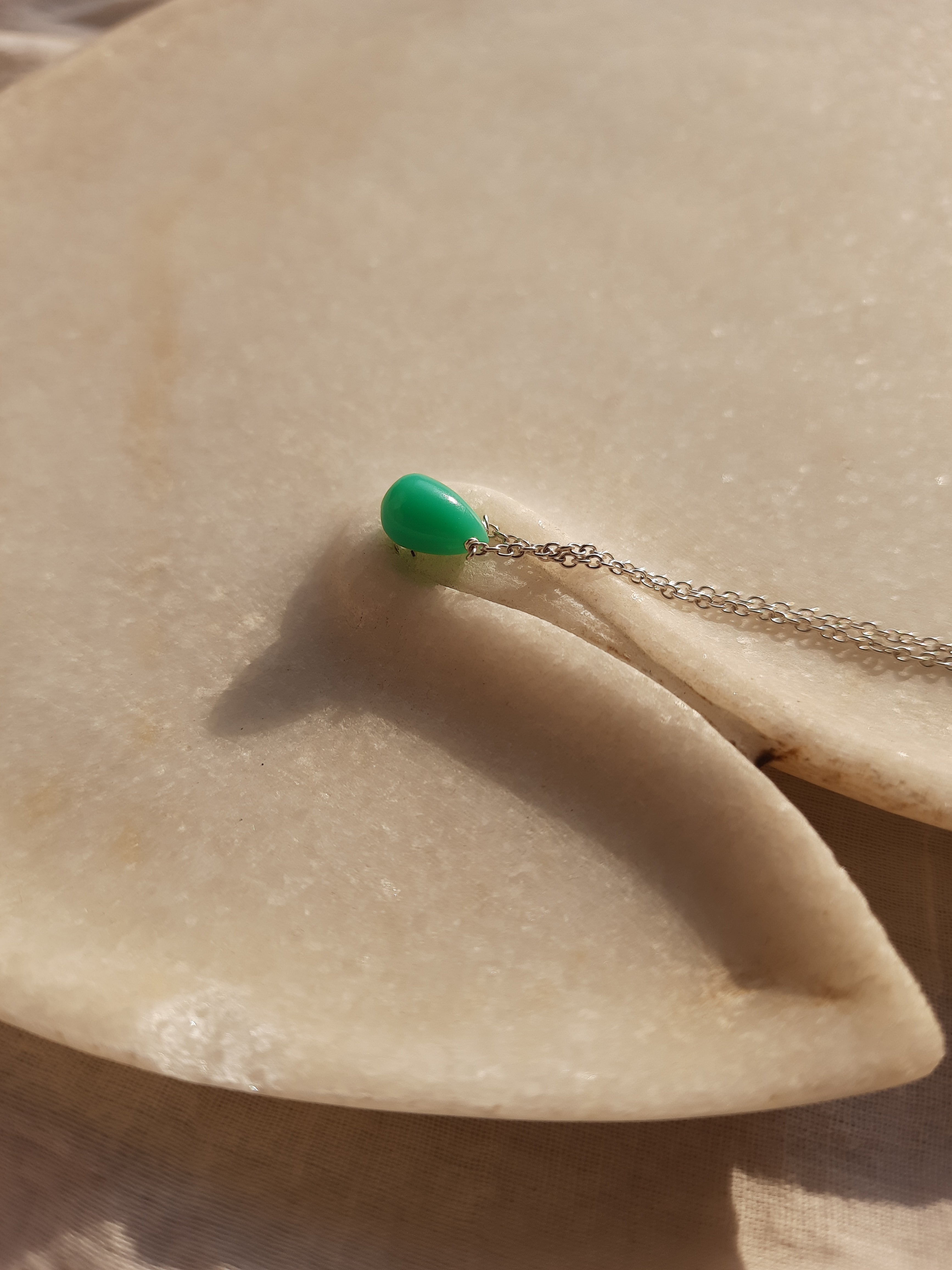 visno - Chrysoprase Tear shaped Drop Pendant