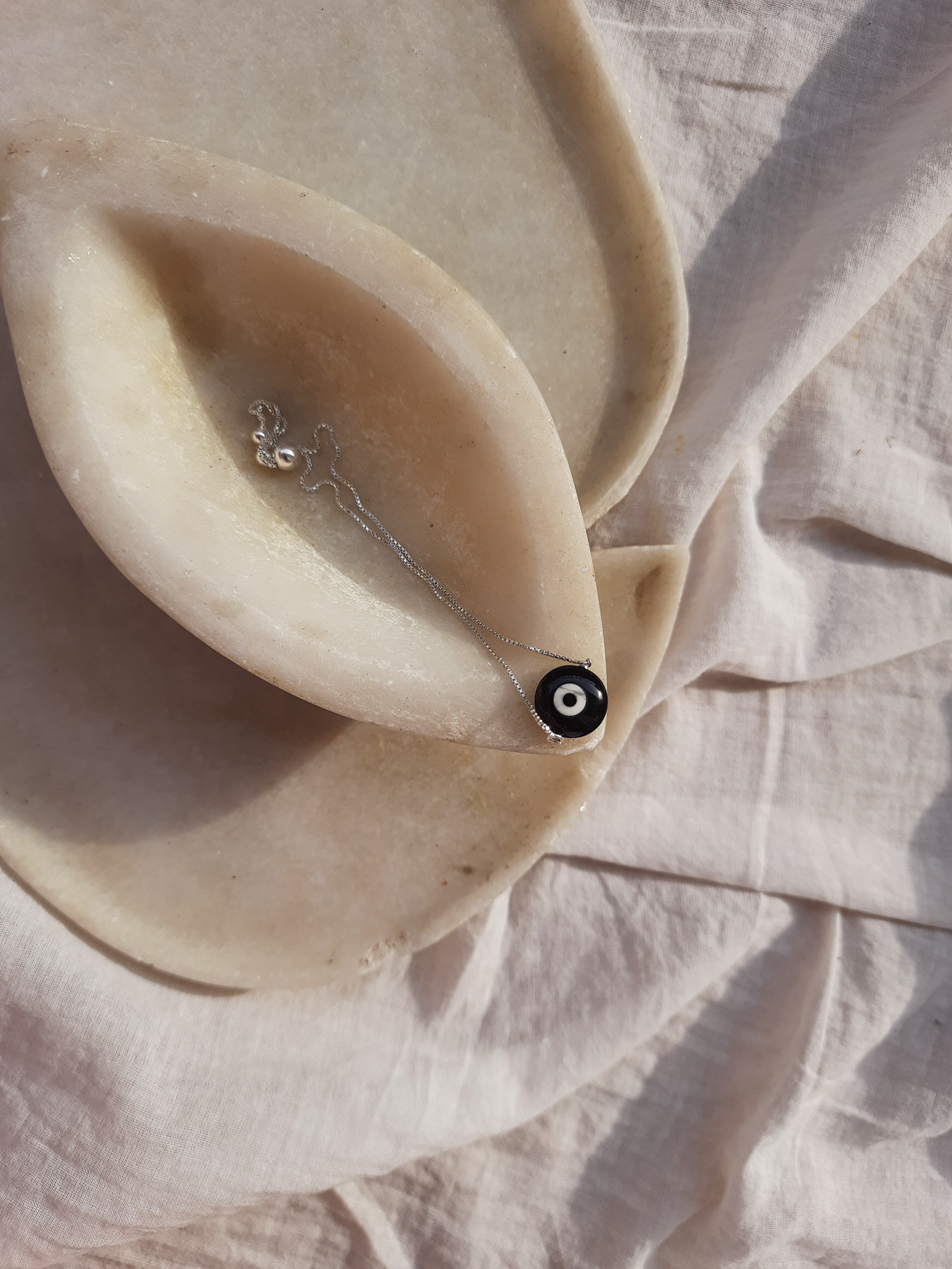 kayena - Black Onyx Evil Eye Bracelet