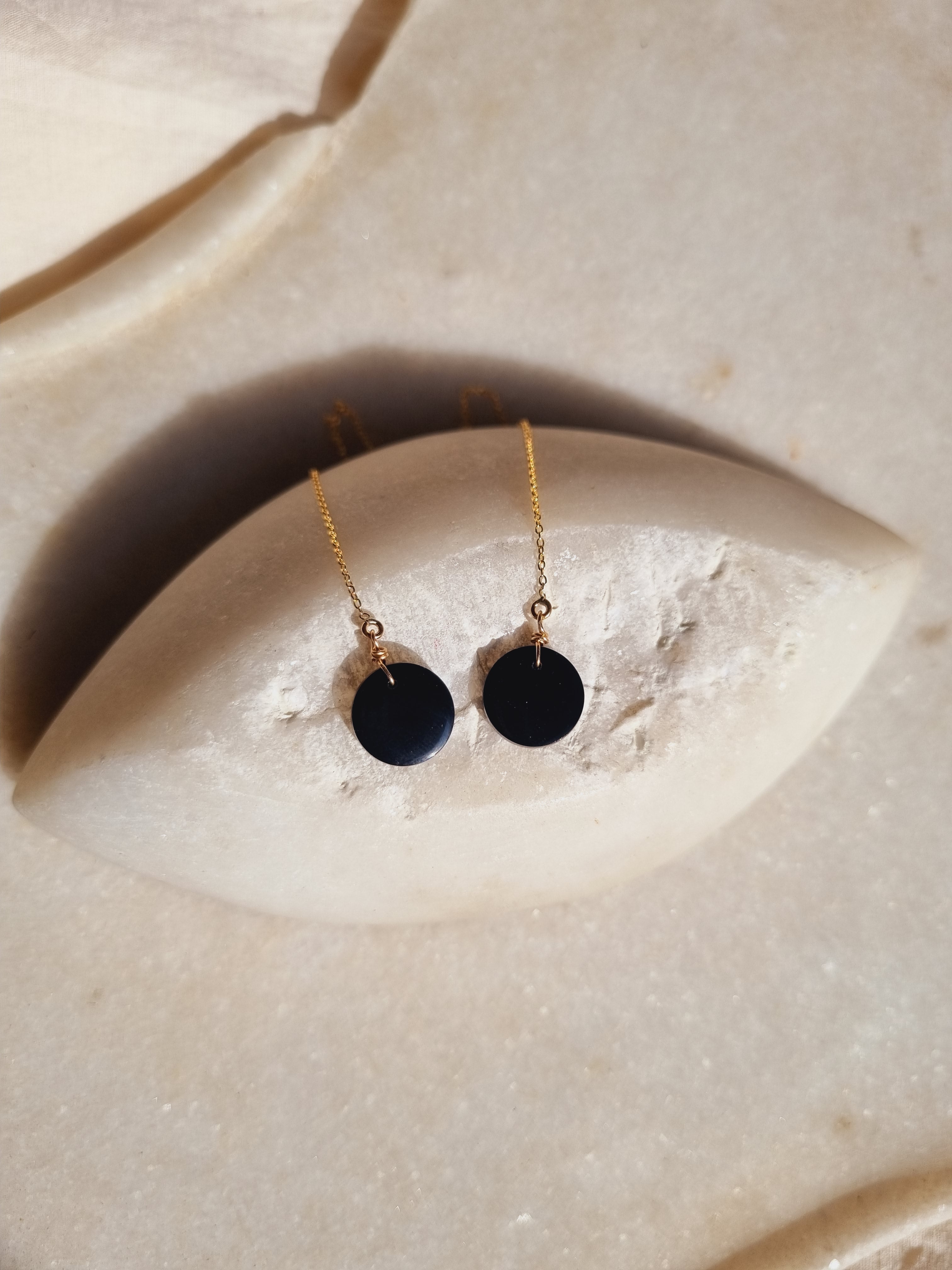 pasya - Black Onyx Coin Earrings