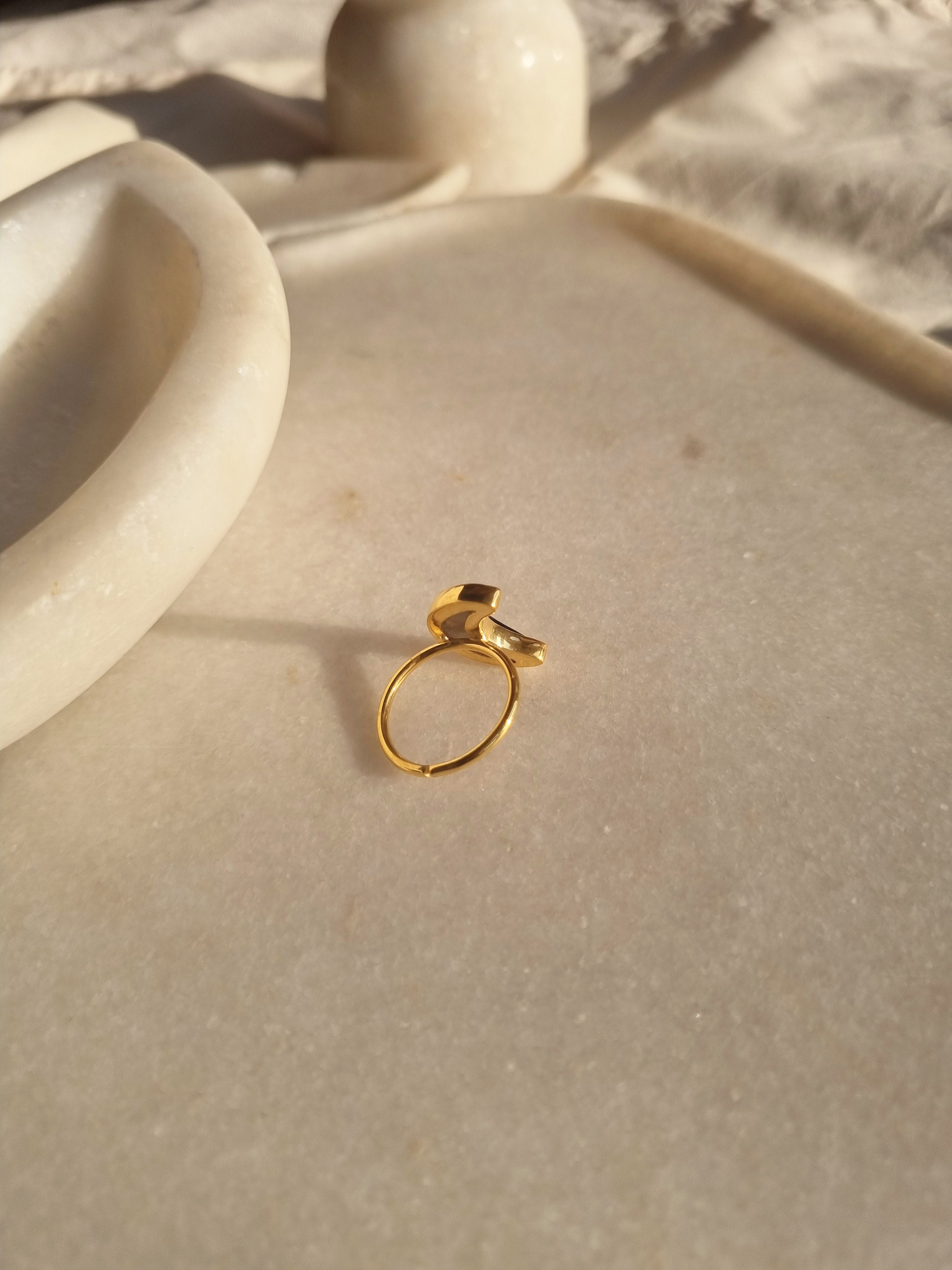chandra - Smoky Quartz Luna Ring