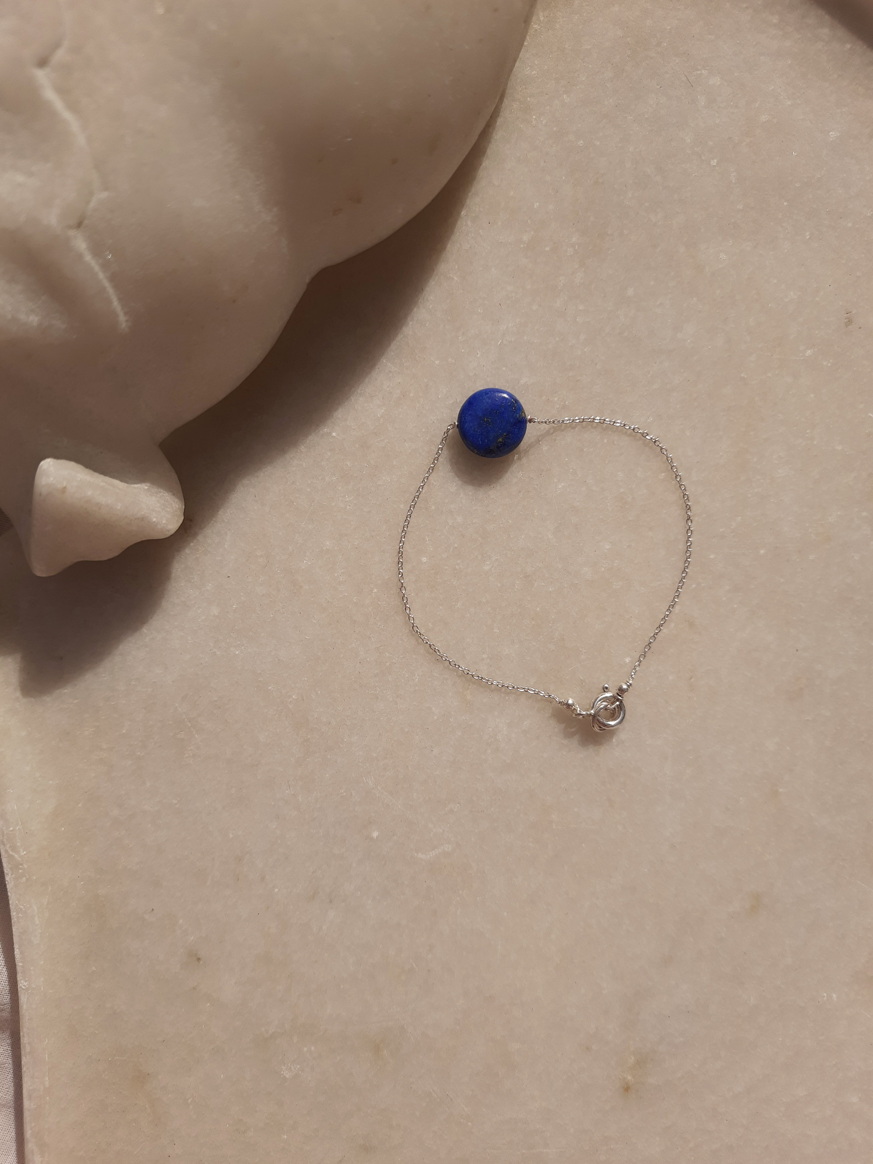 matsya - Lapiz Lazuli Round Bracelet
