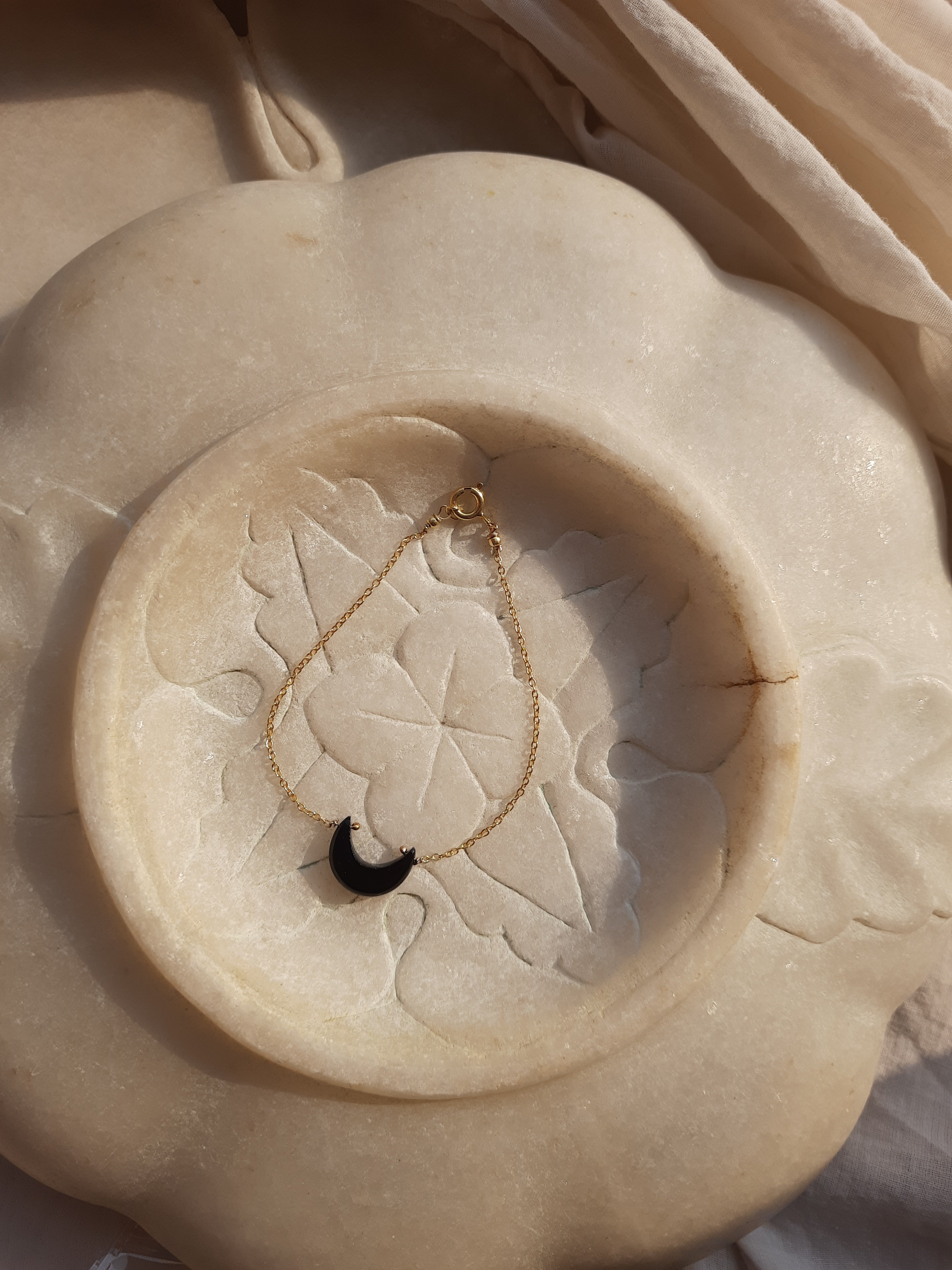 adhvaya - Black Onyx Luna Bracelet